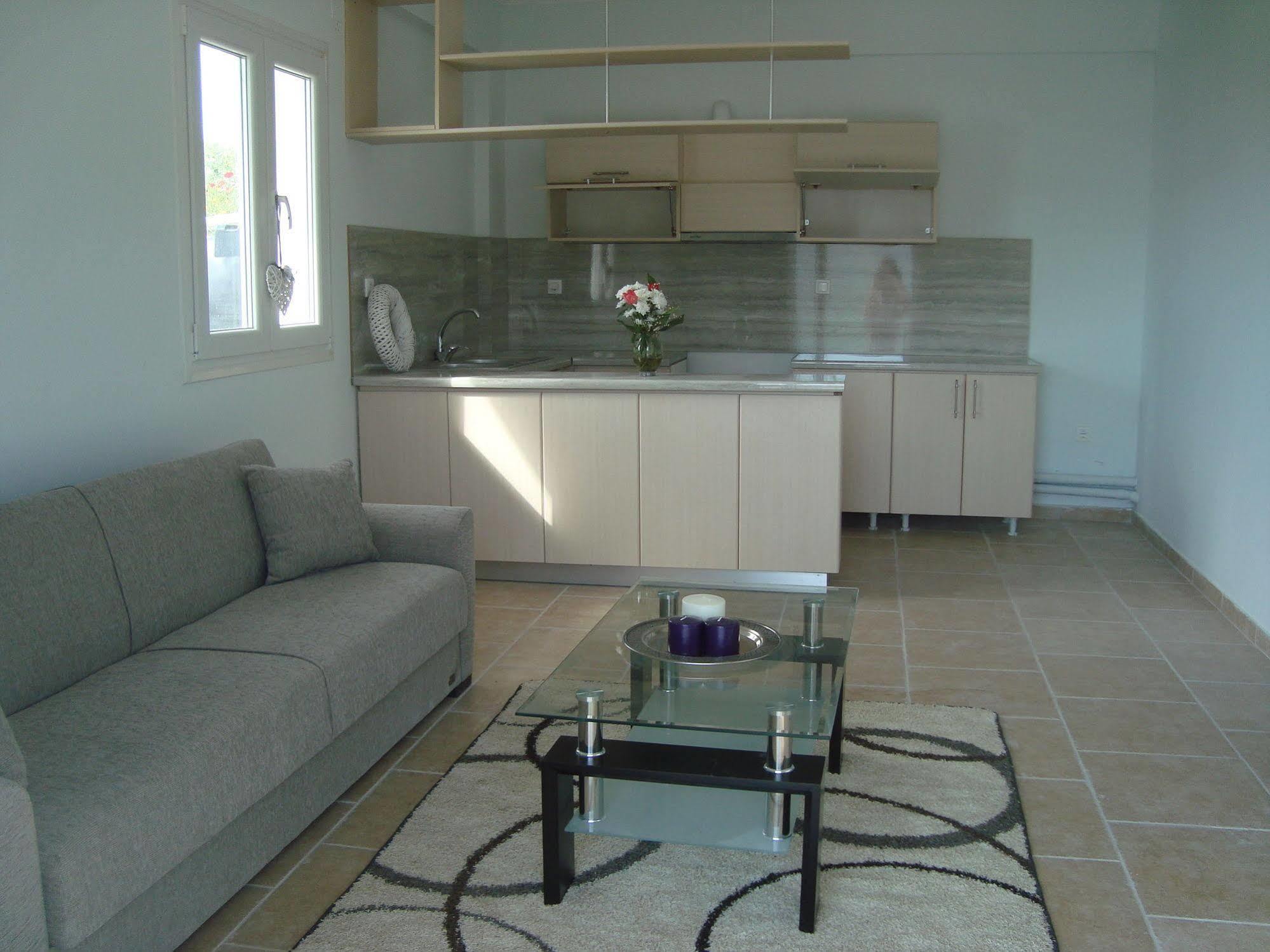Hill Aparthotel
