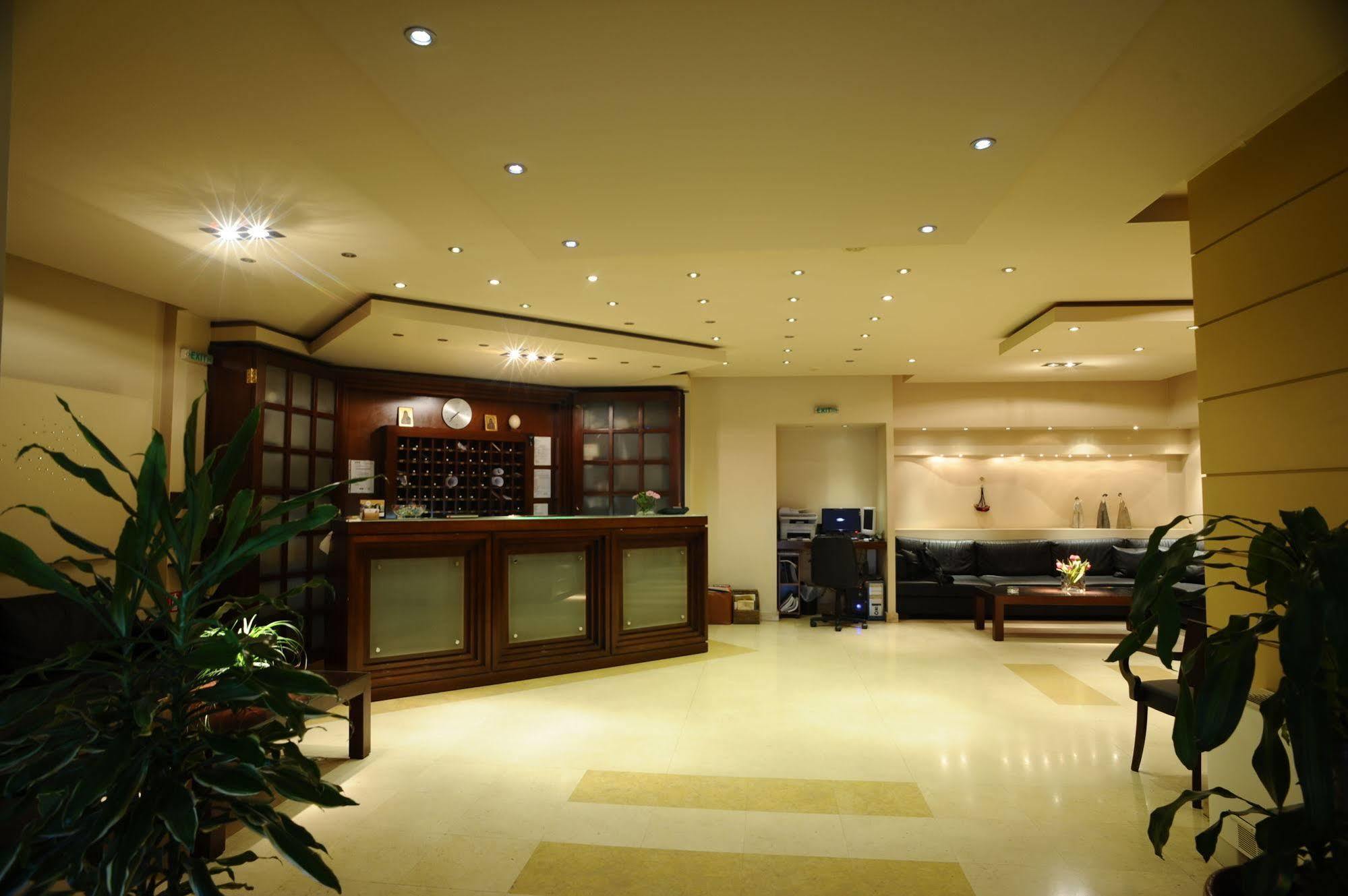 Dionisos Hotel