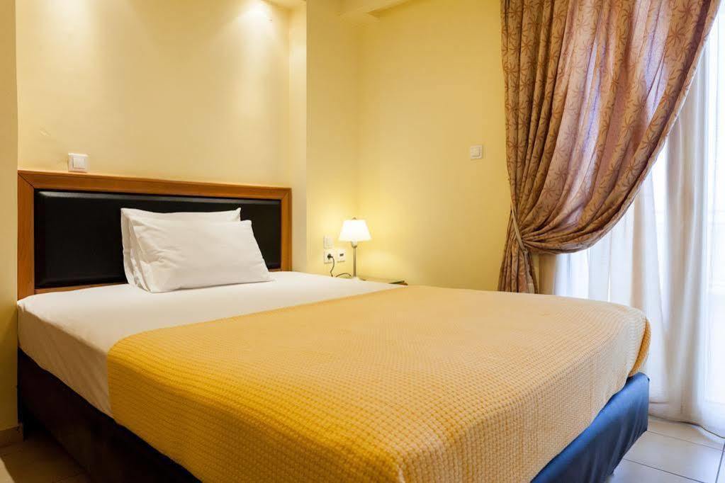 Pantheon Hotel