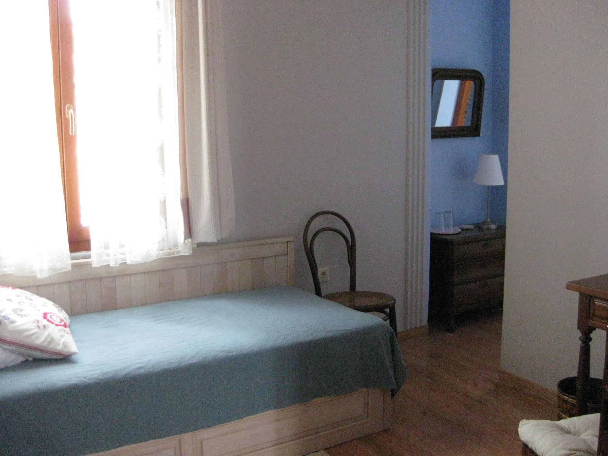 Traditional Ianthe 3* Vessa