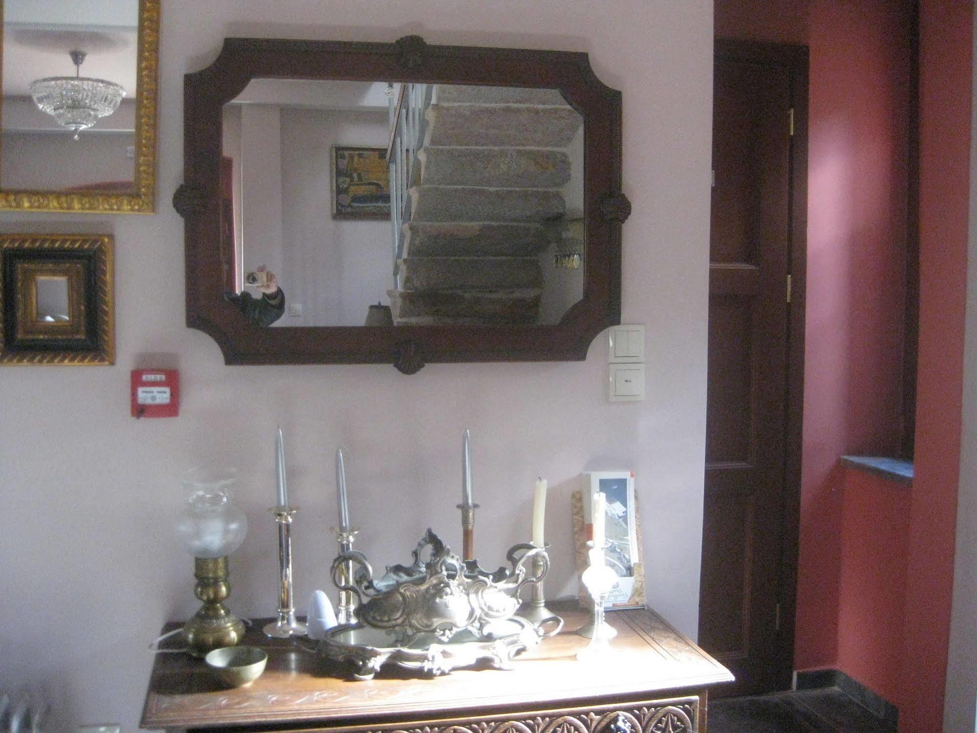 Traditional Ianthe 3* Vessa