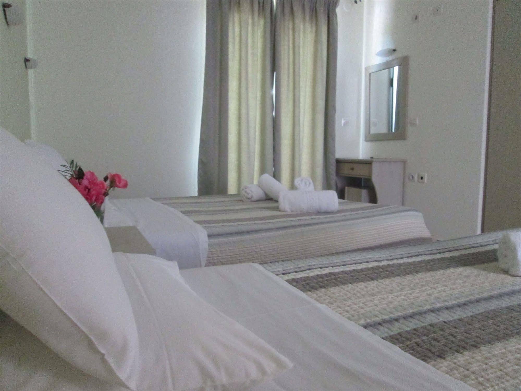 Ninos On The Aparthotel 2*