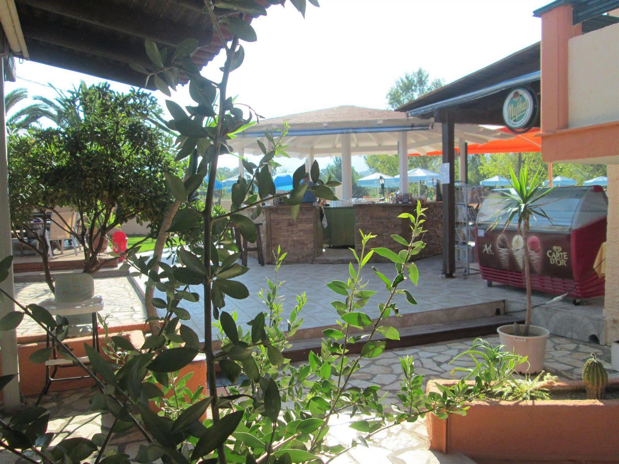 Aparthotel Ninos On The Roda (Corfu)