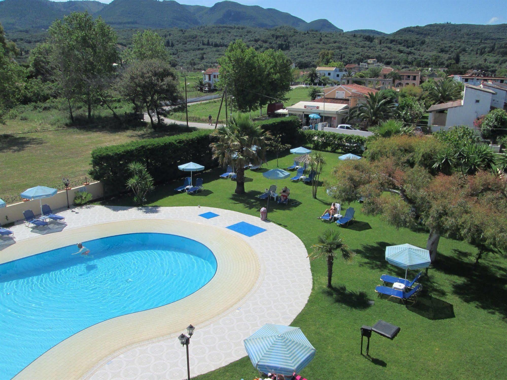 Aparthotel Ninos On The Roda (Corfu)