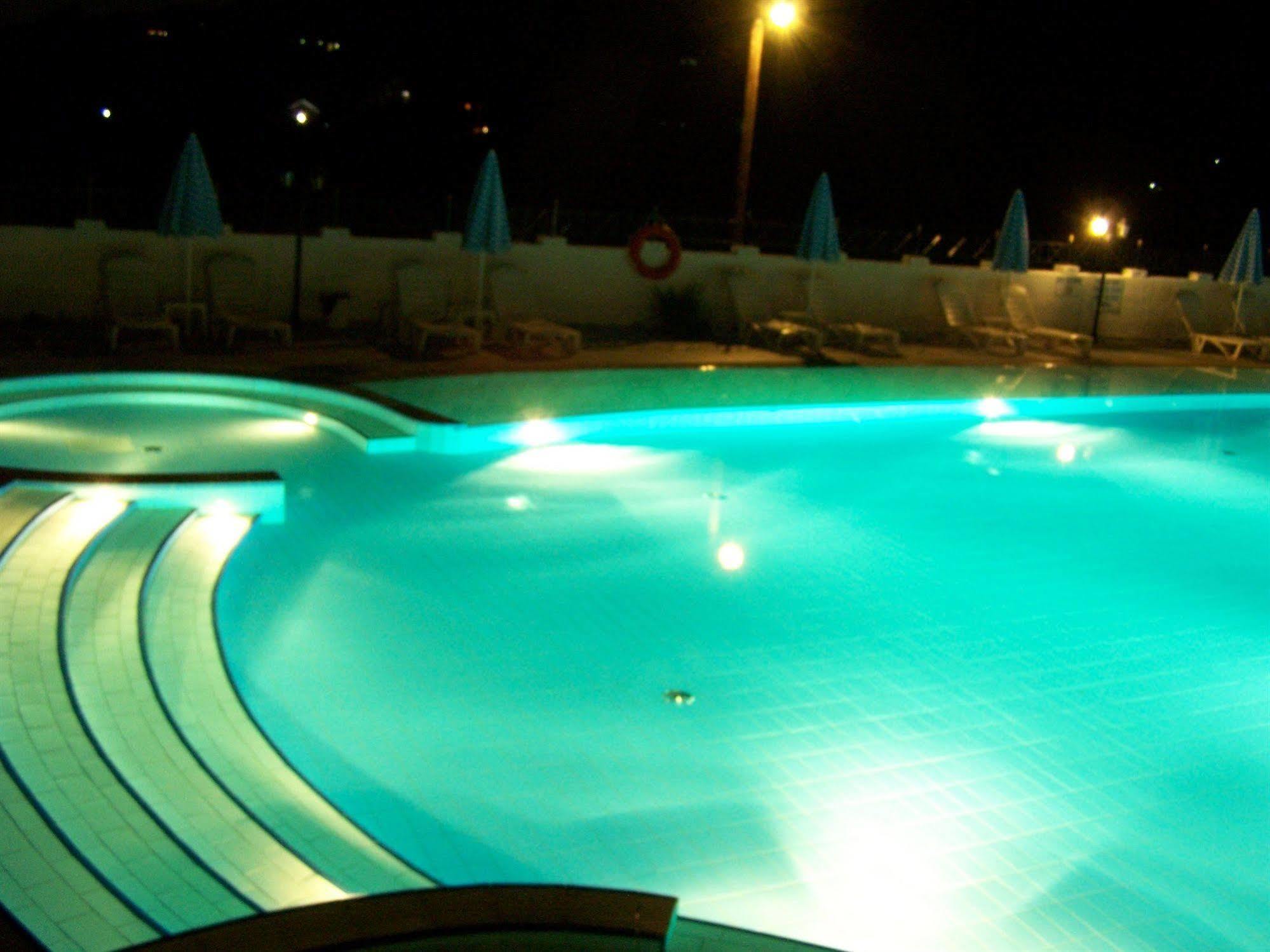 Ninos On The Aparthotel 2*