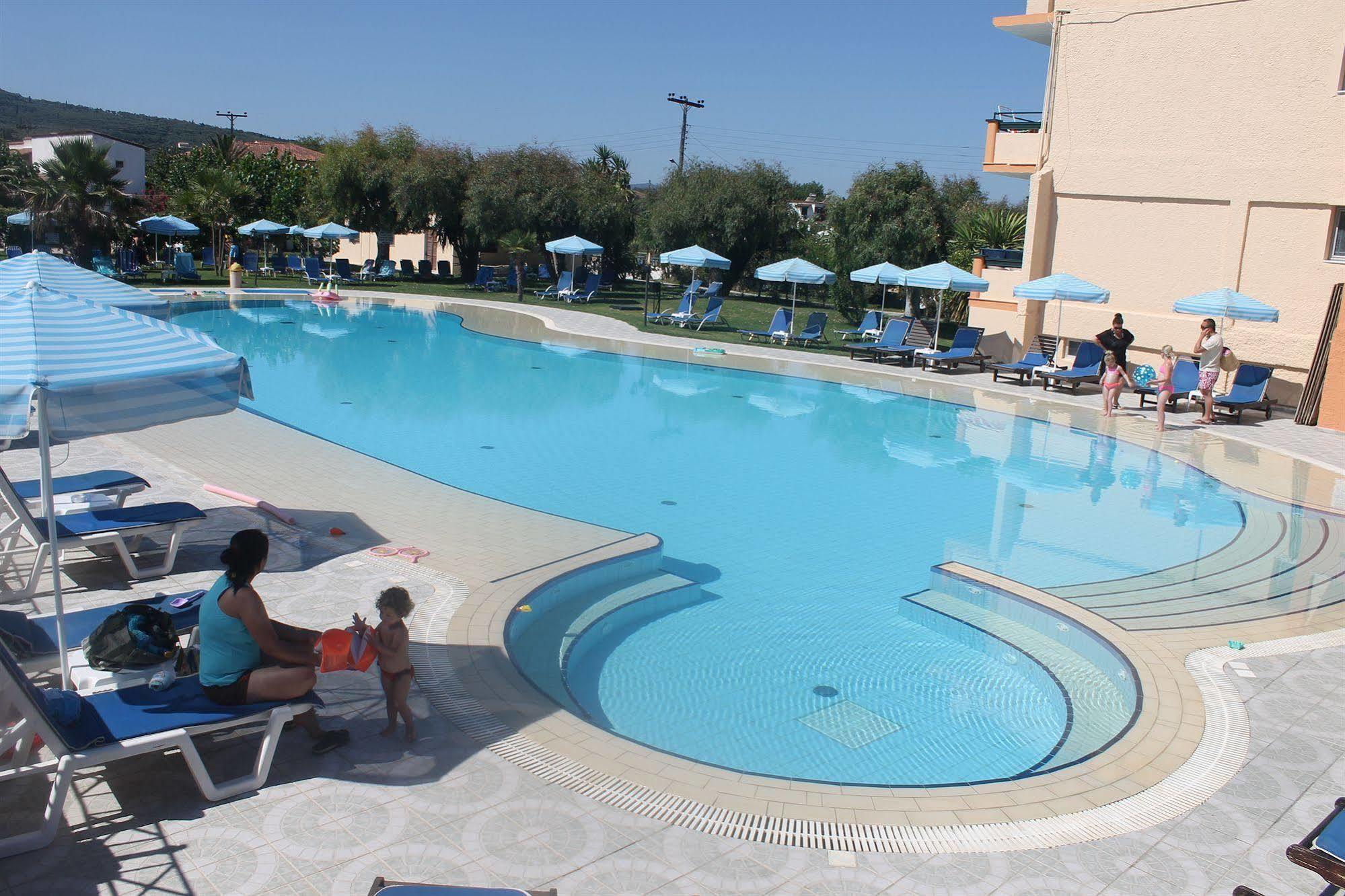 Aparthotel Ninos On The 2*