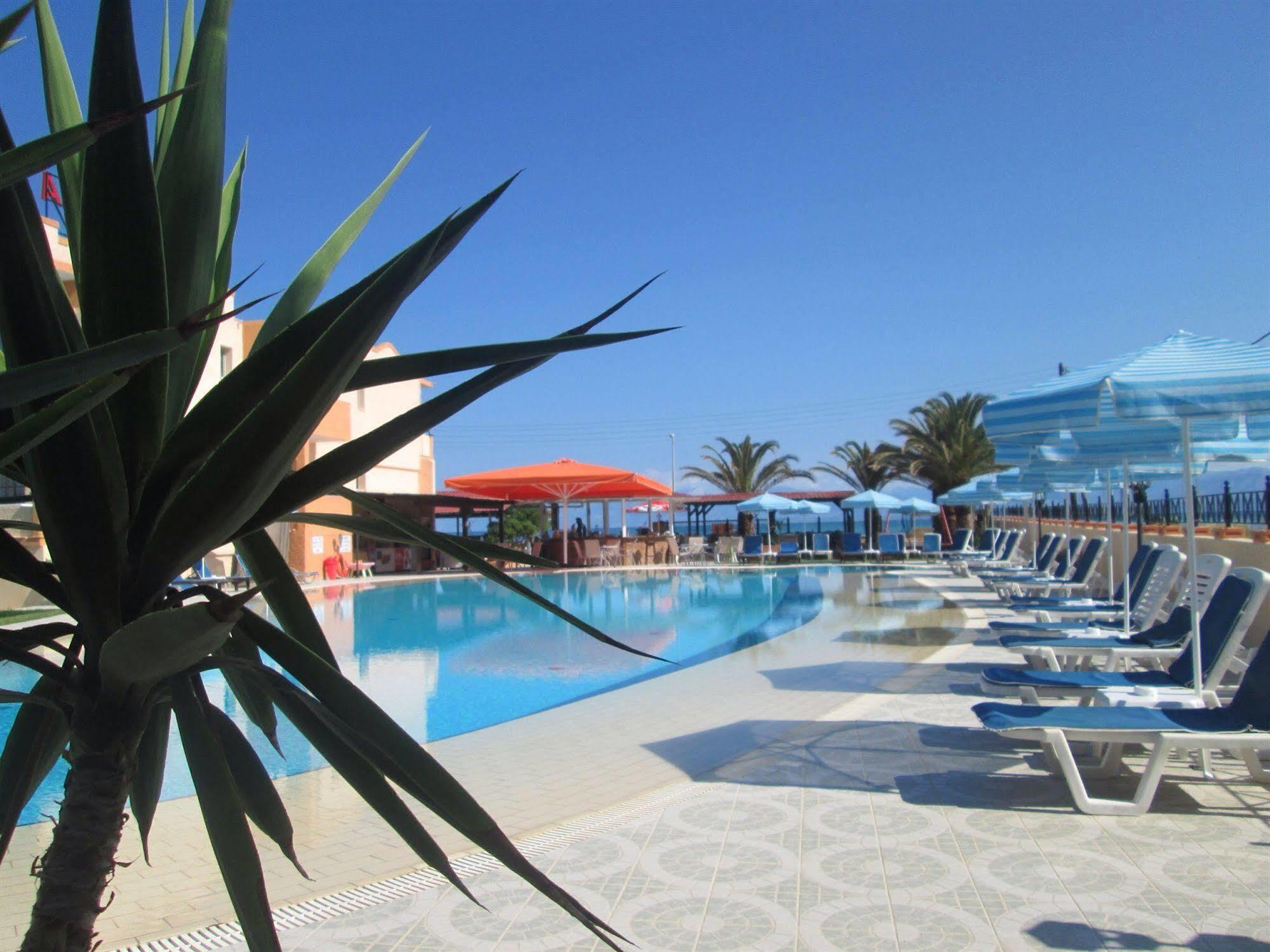 Aparthotel Ninos On The Roda (Corfu)