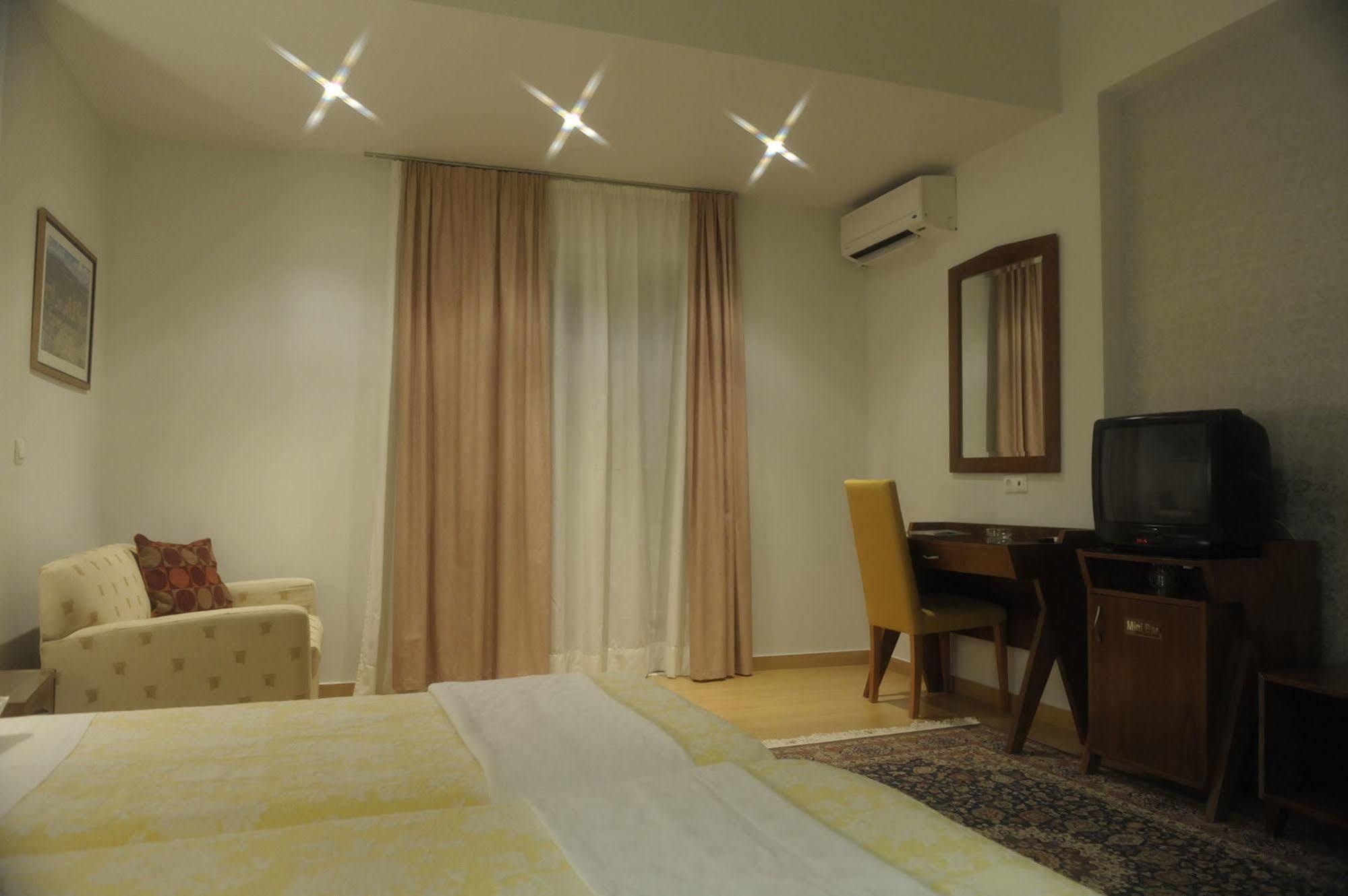 Comfort 2*