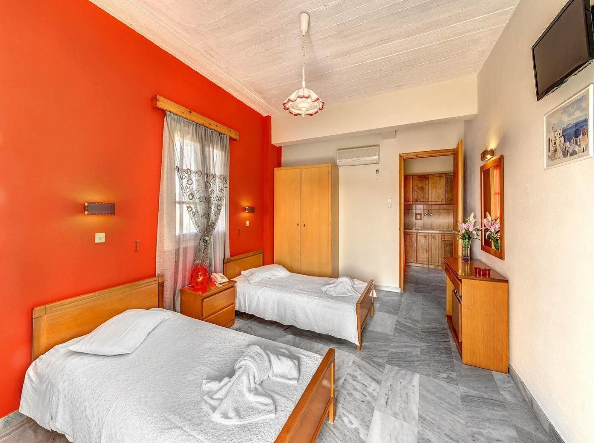Smaragdi Aparthotel Vissa