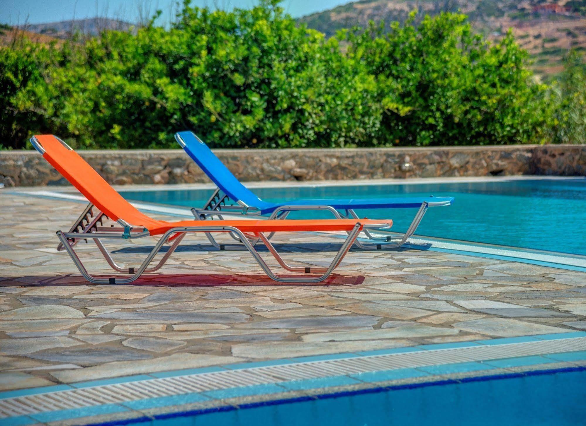 Smaragdi Aparthotel Vissa