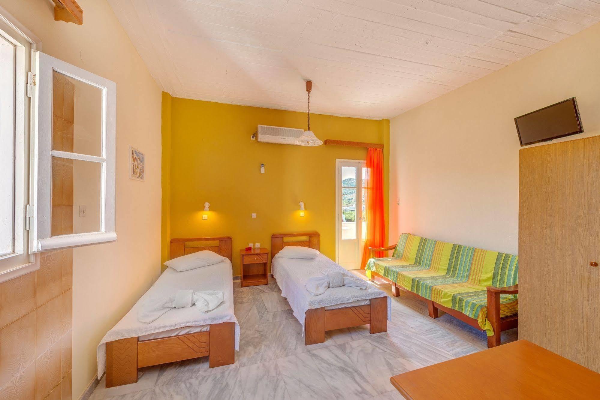Smaragdi Aparthotel 2*