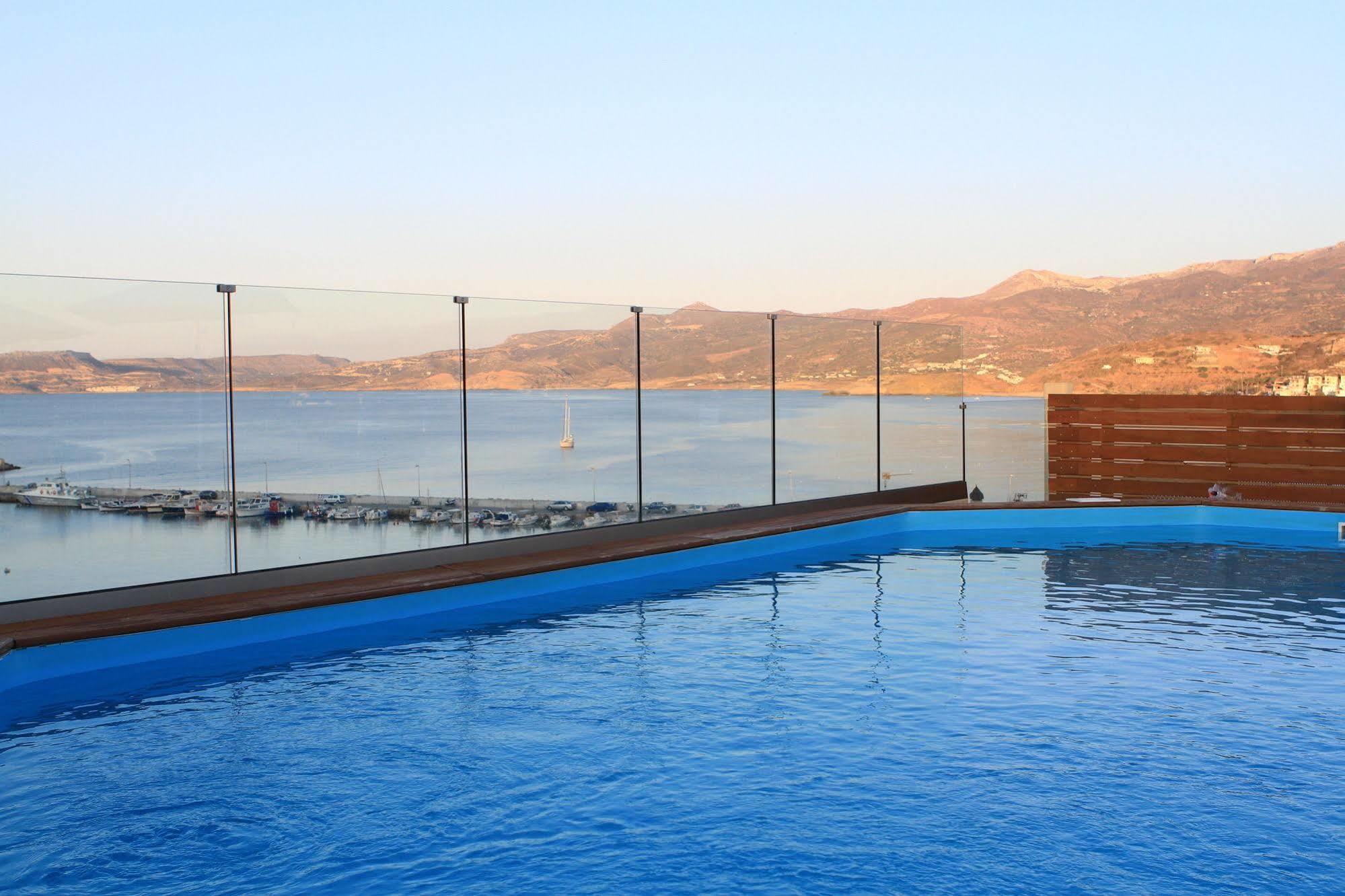 Itanos Hotel 3*