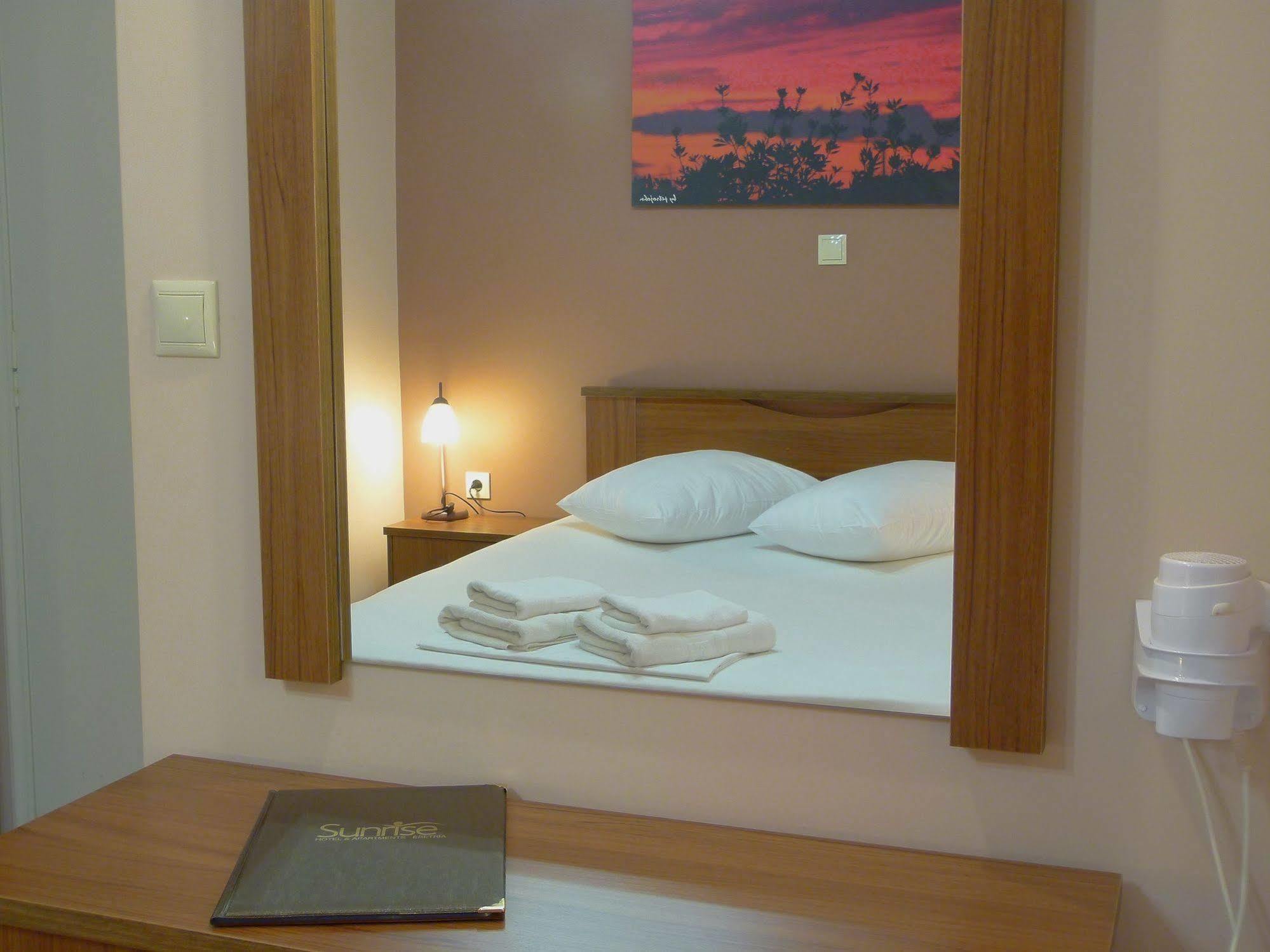 Sun Rise Hotel 3*