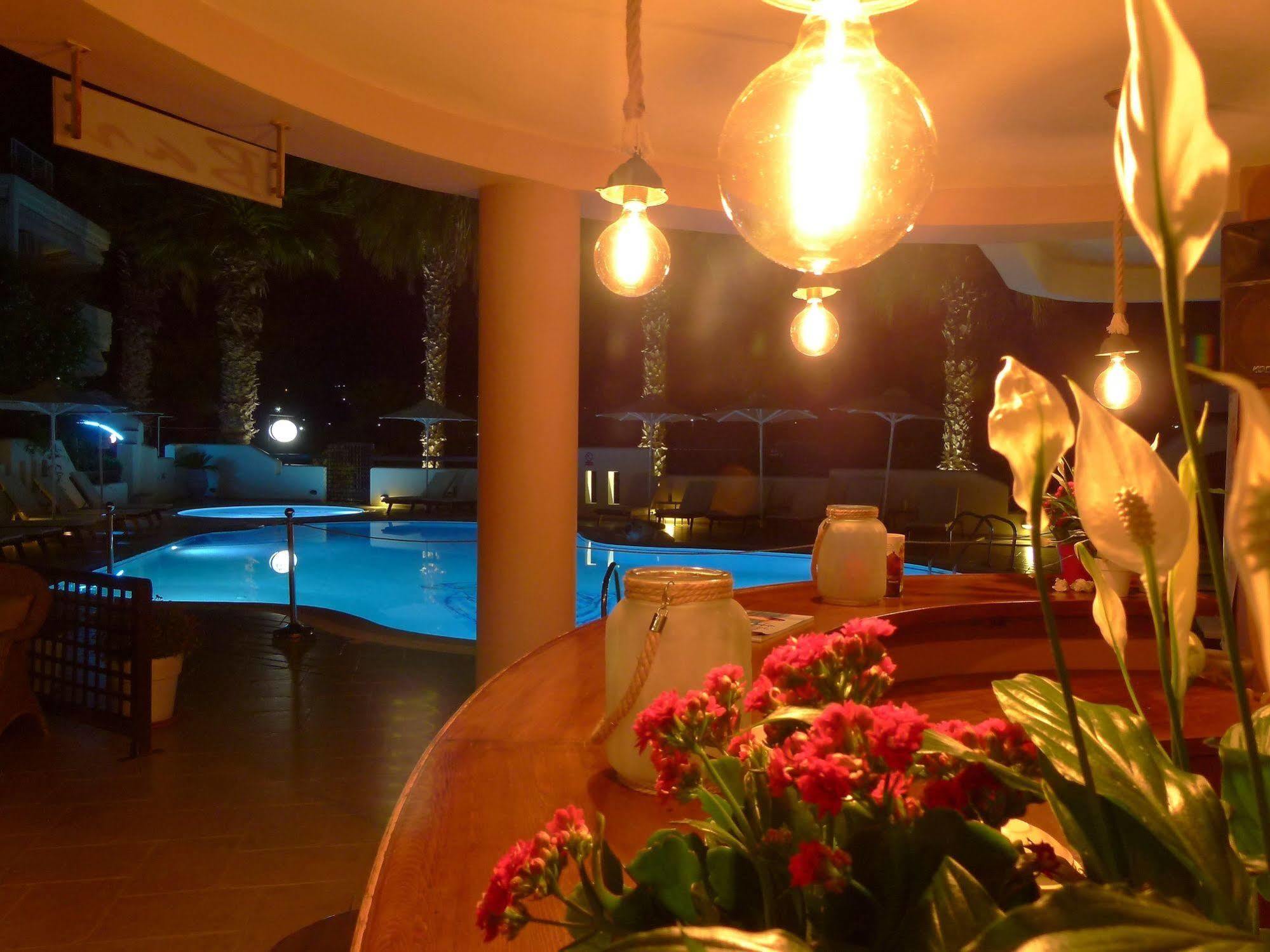 Sun Rise Hotel 3*