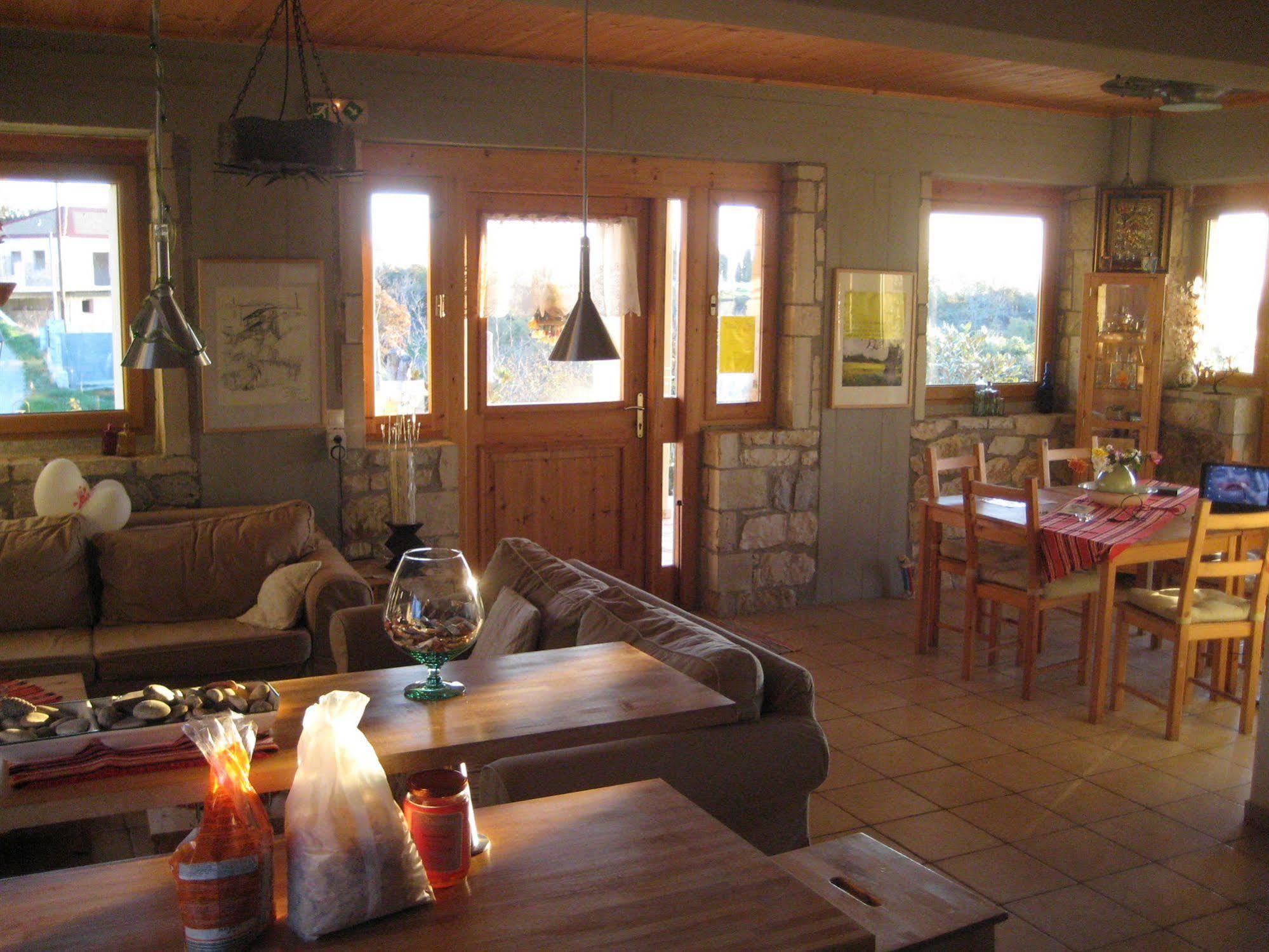 Guest house Elisson 2*