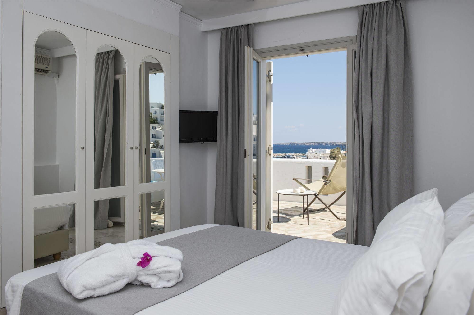Hotel Kanale's & 4*