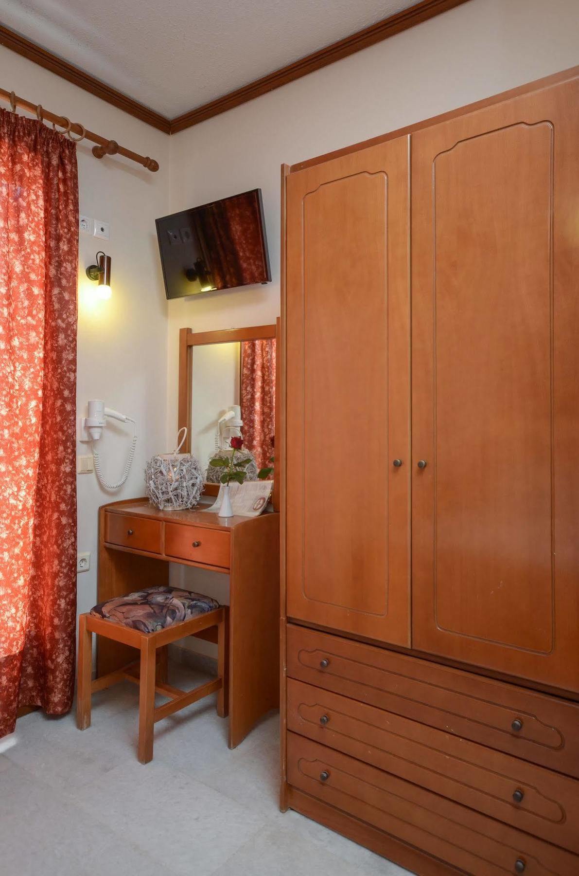 Valetta Inn