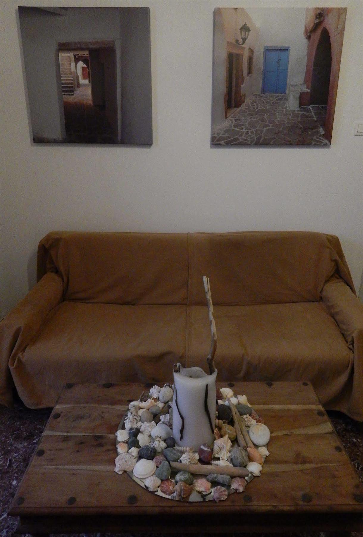Helmos Hotel