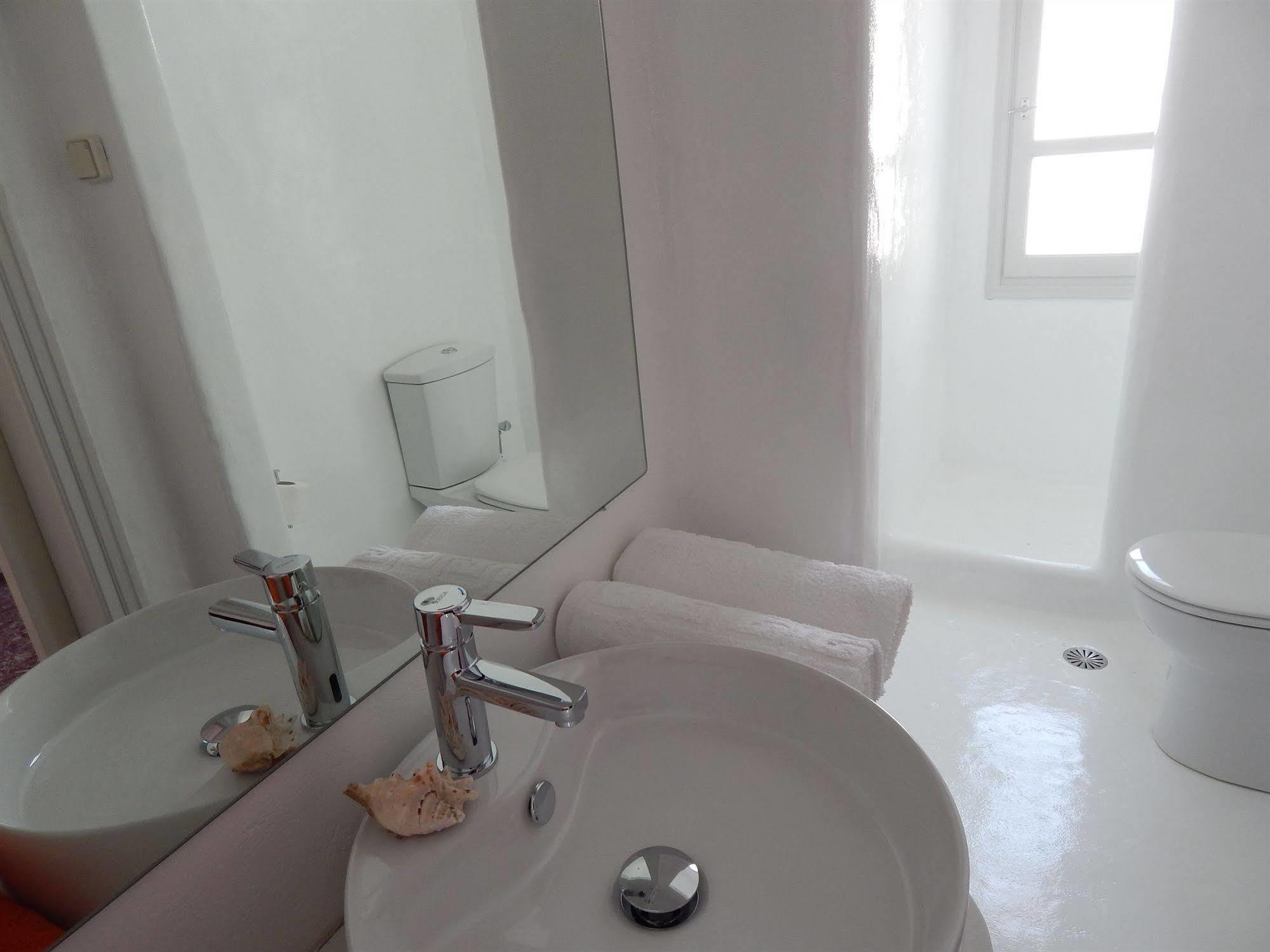 Helmos Hotel Naxos City