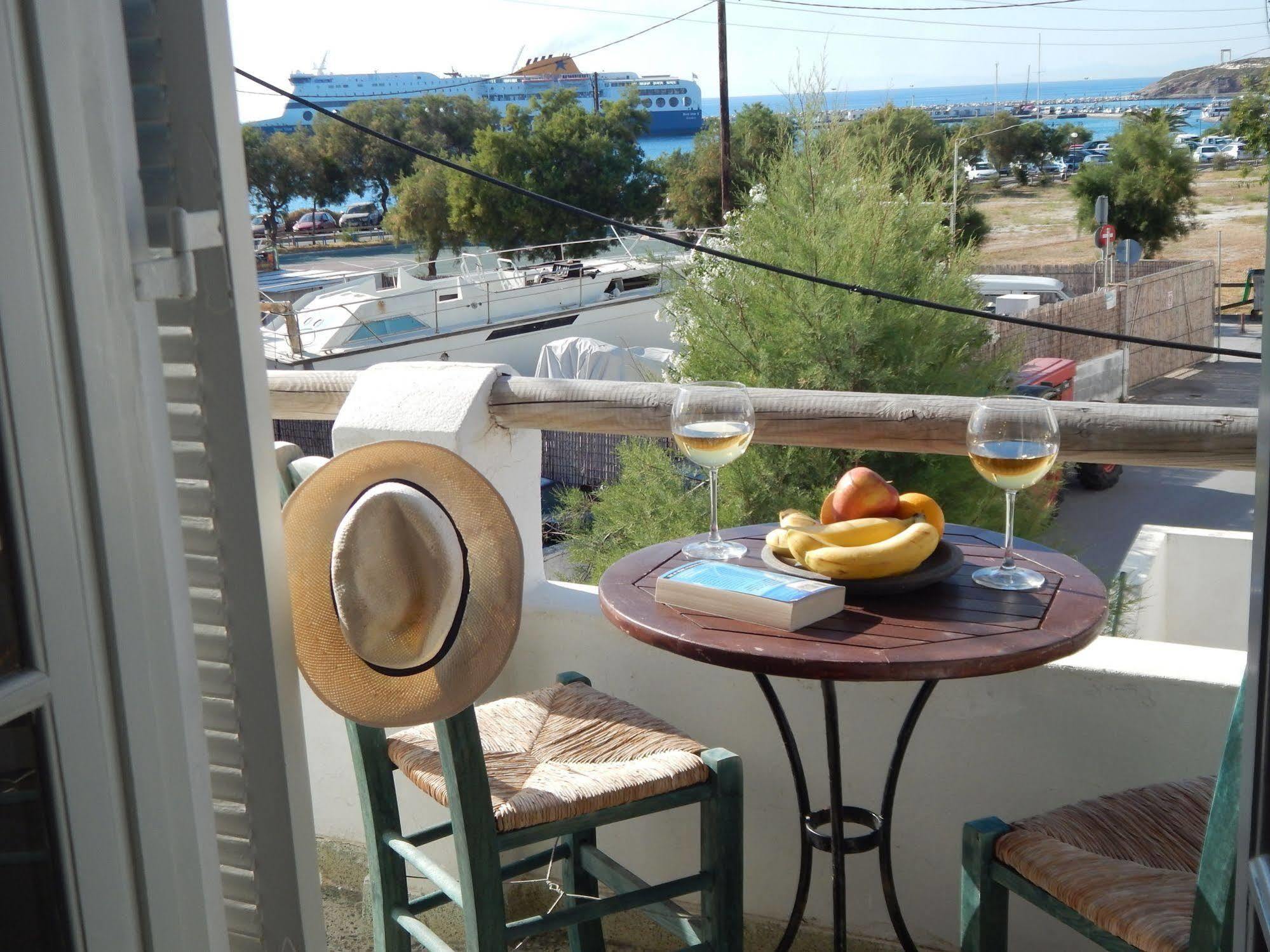 Helmos Naxos City