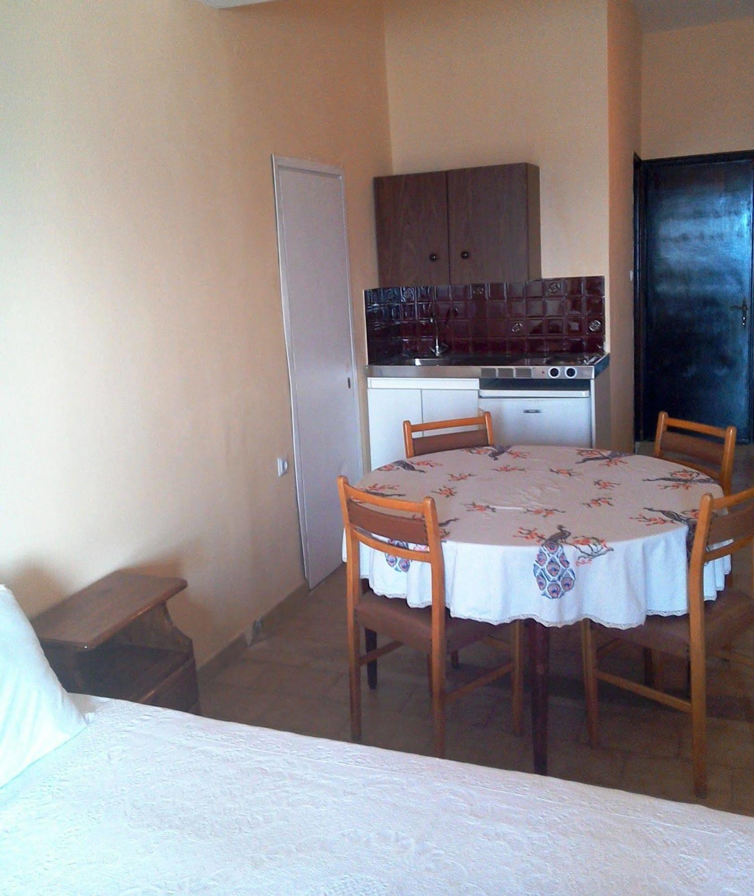 Hotel Art Boutique Megalochori (Agistri)