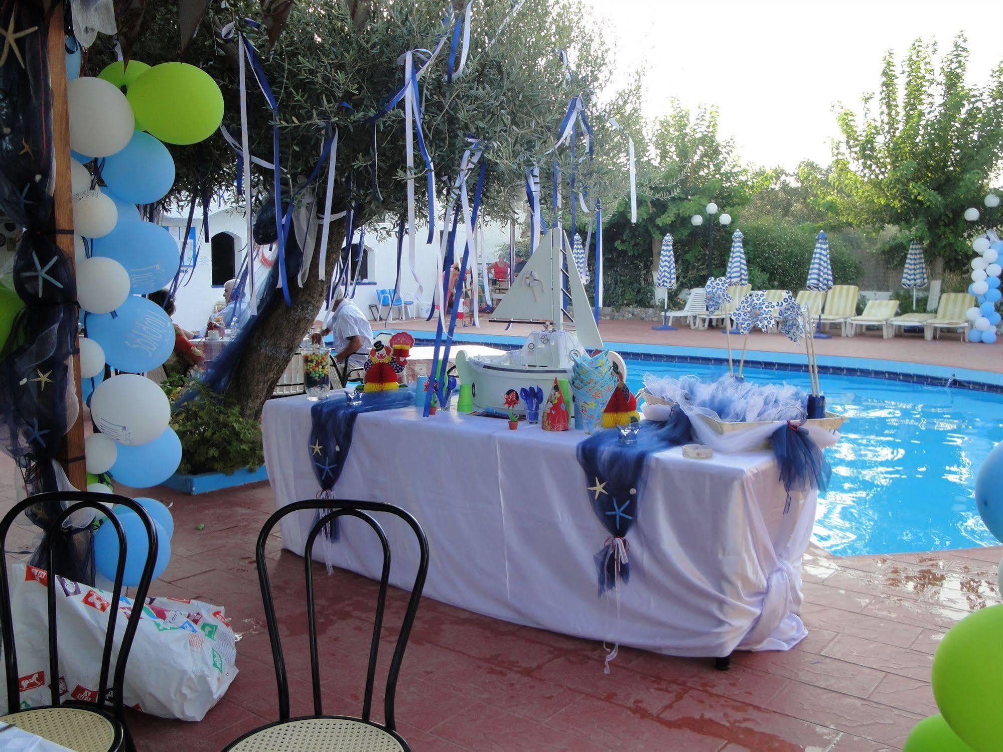 Karavos Aparthotel