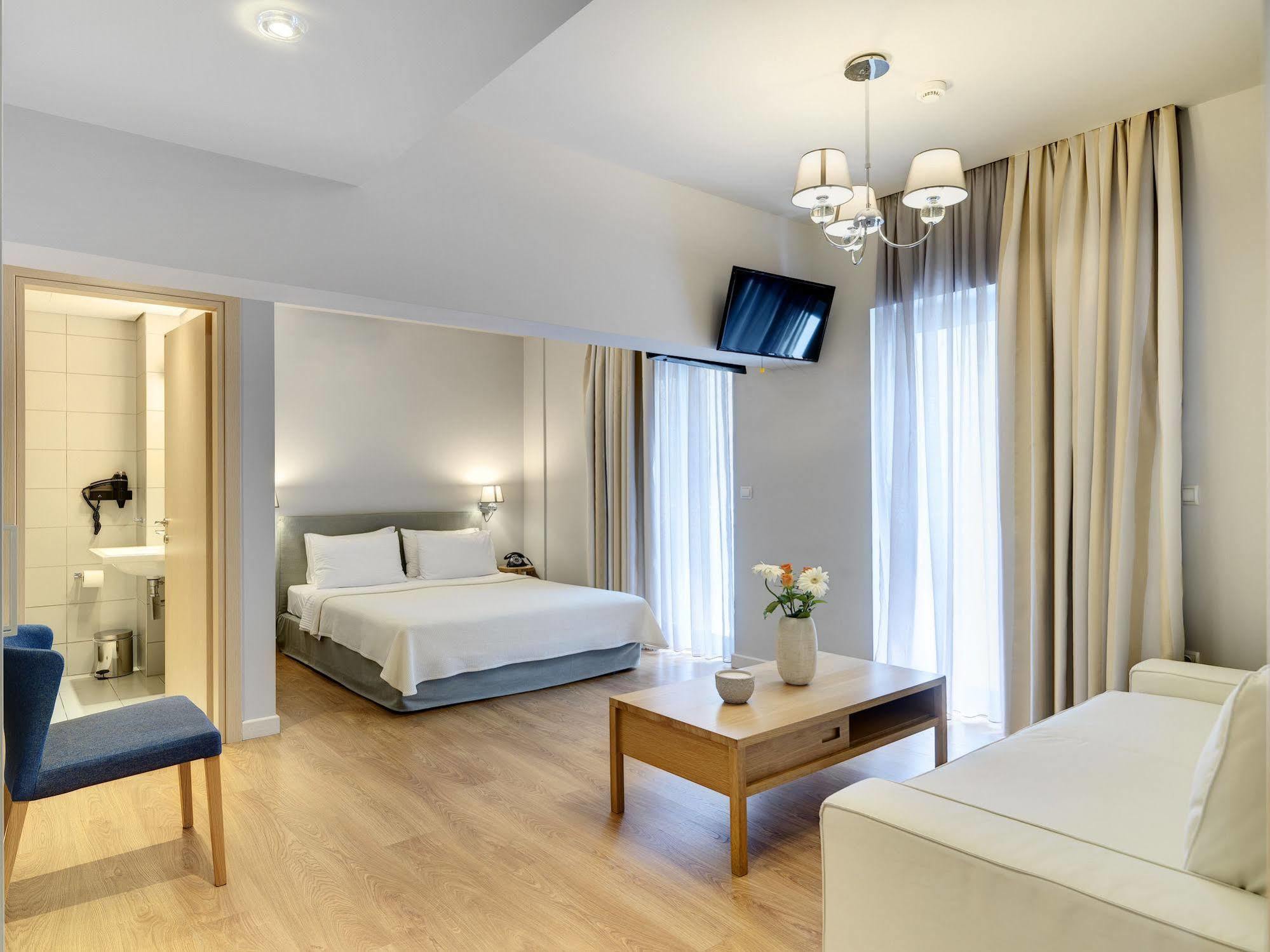 Hotel Phidias 2*