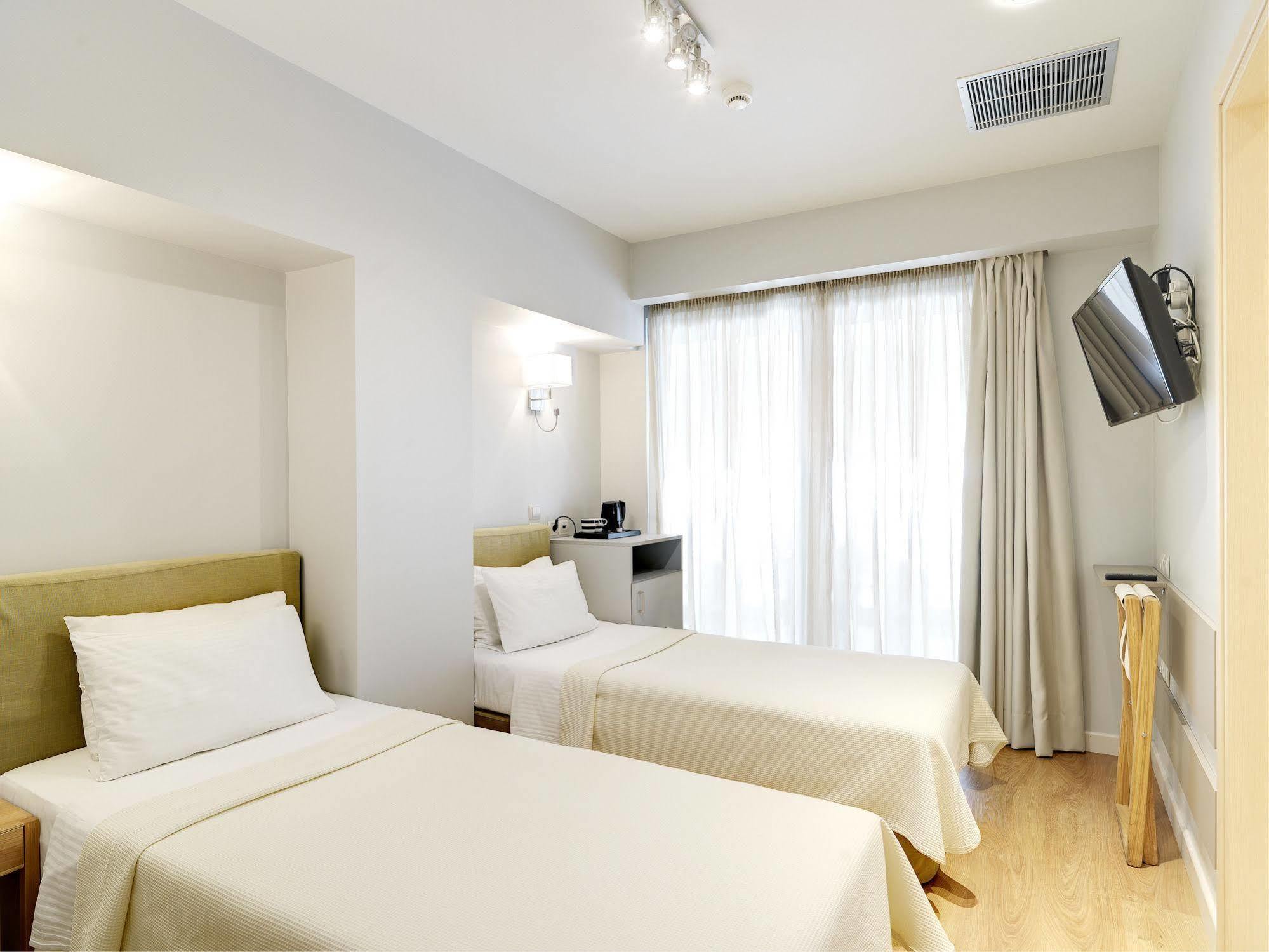 Hotel Phidias 2*