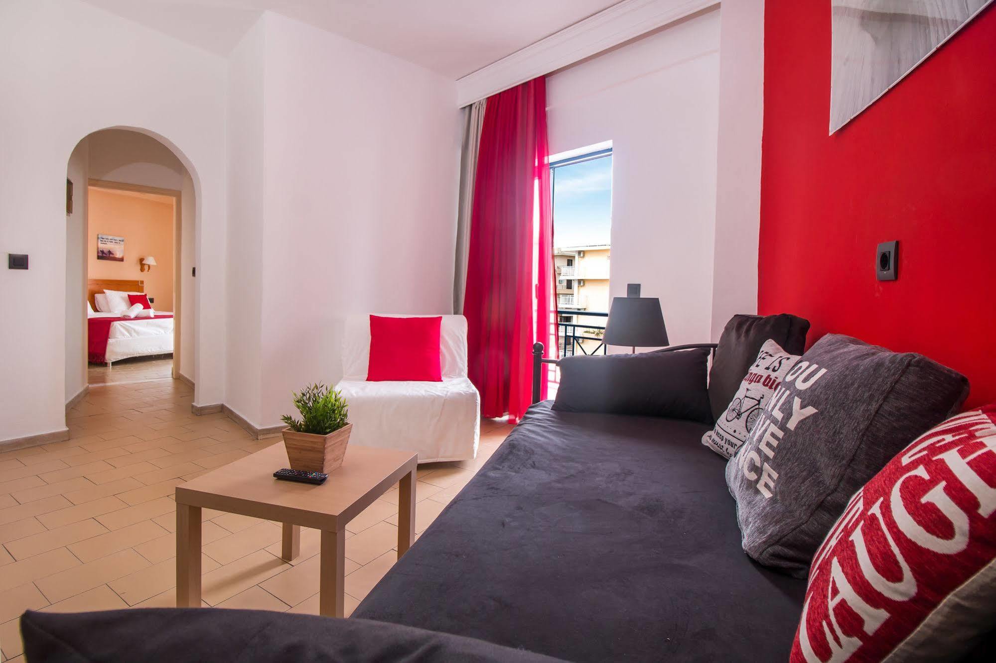 Kahlua Aparthotel