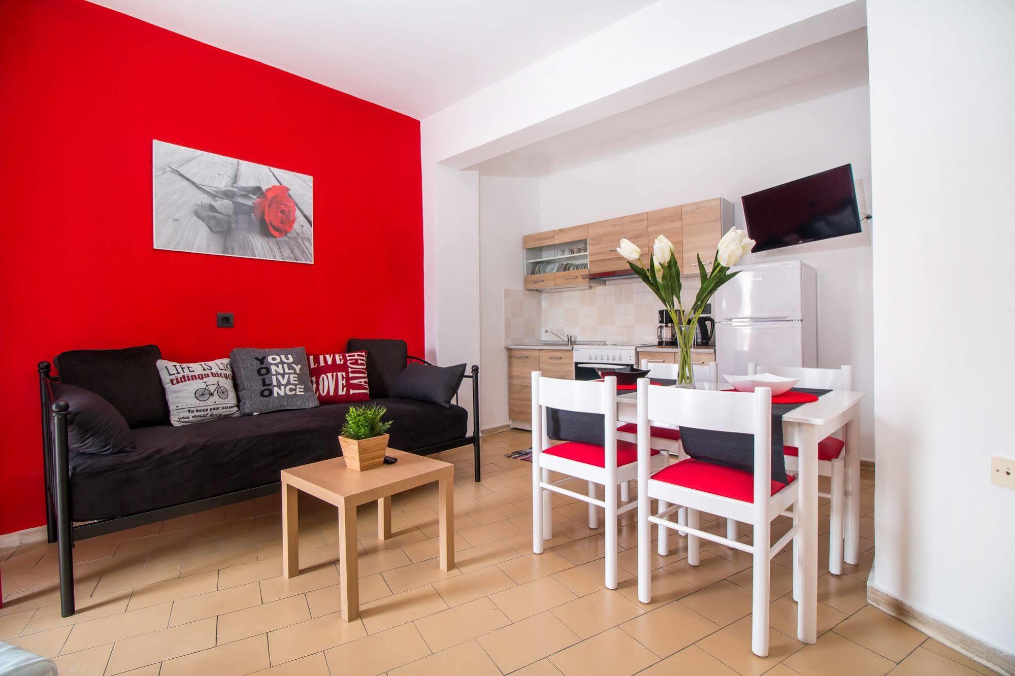 Kahlua Aparthotel