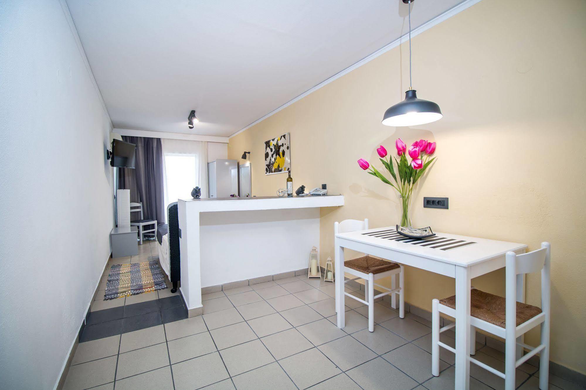 Aparthotel Kahlua 2*