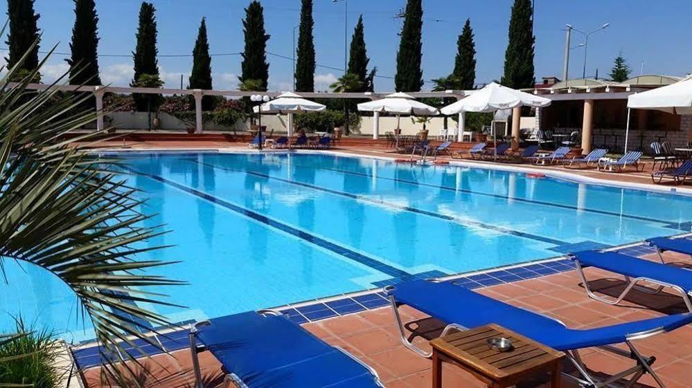 Hotel Kouros 4*
