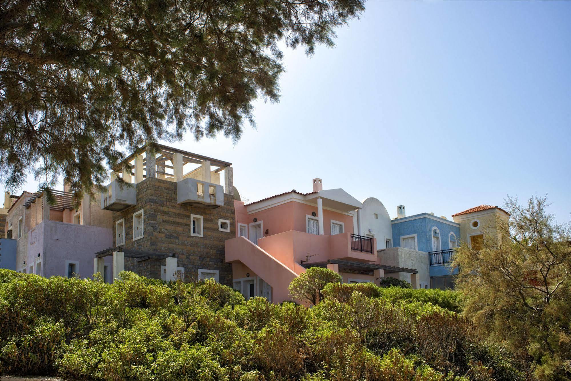 Aparthotel Dionysos Authentic & Village 3*