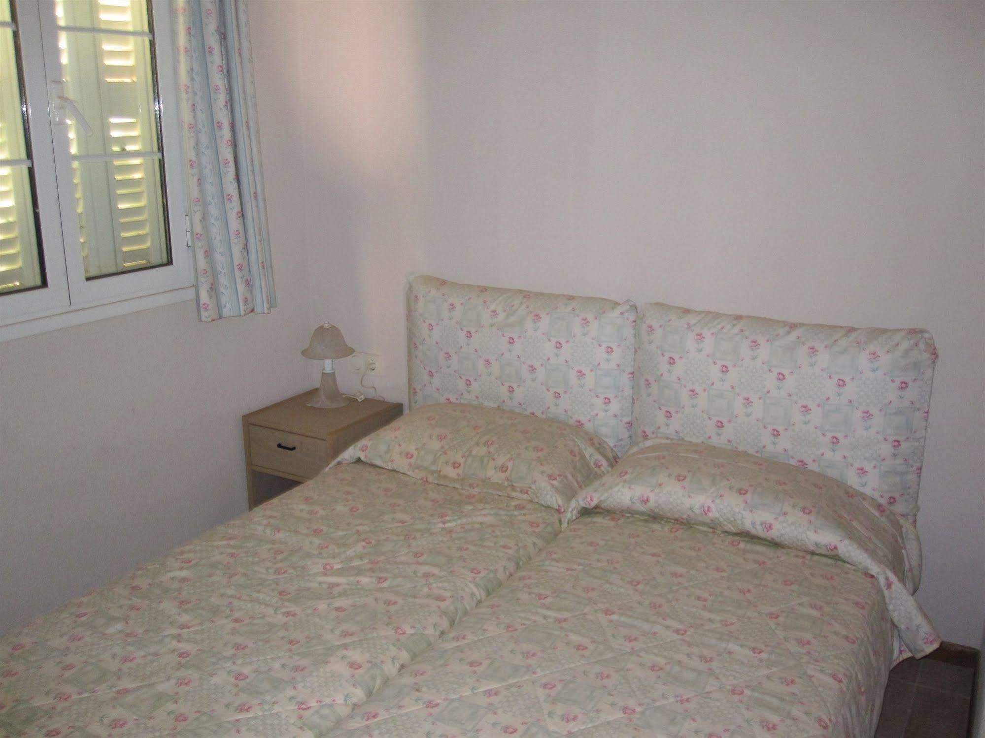 Dionysos Authentic & Village Aparthotel 3*