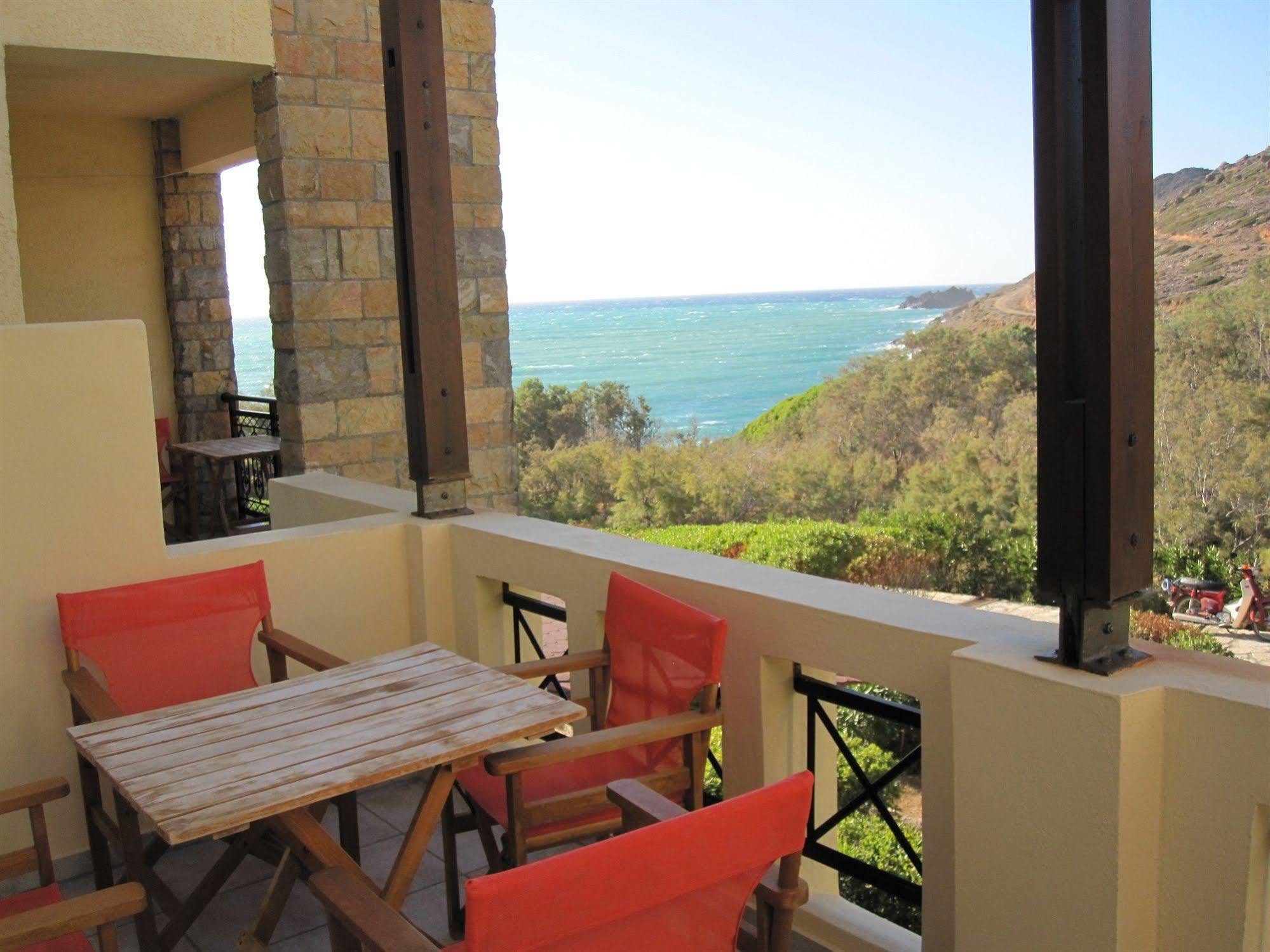 Dionysos Authentic & Village 3*