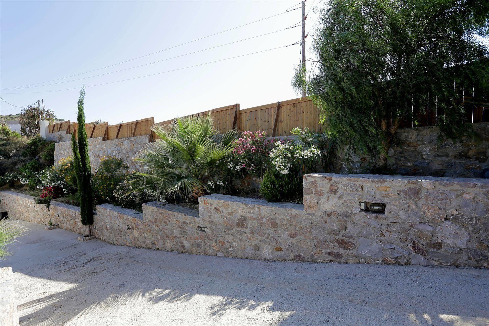 Hotel - Mourtzanakis 3*