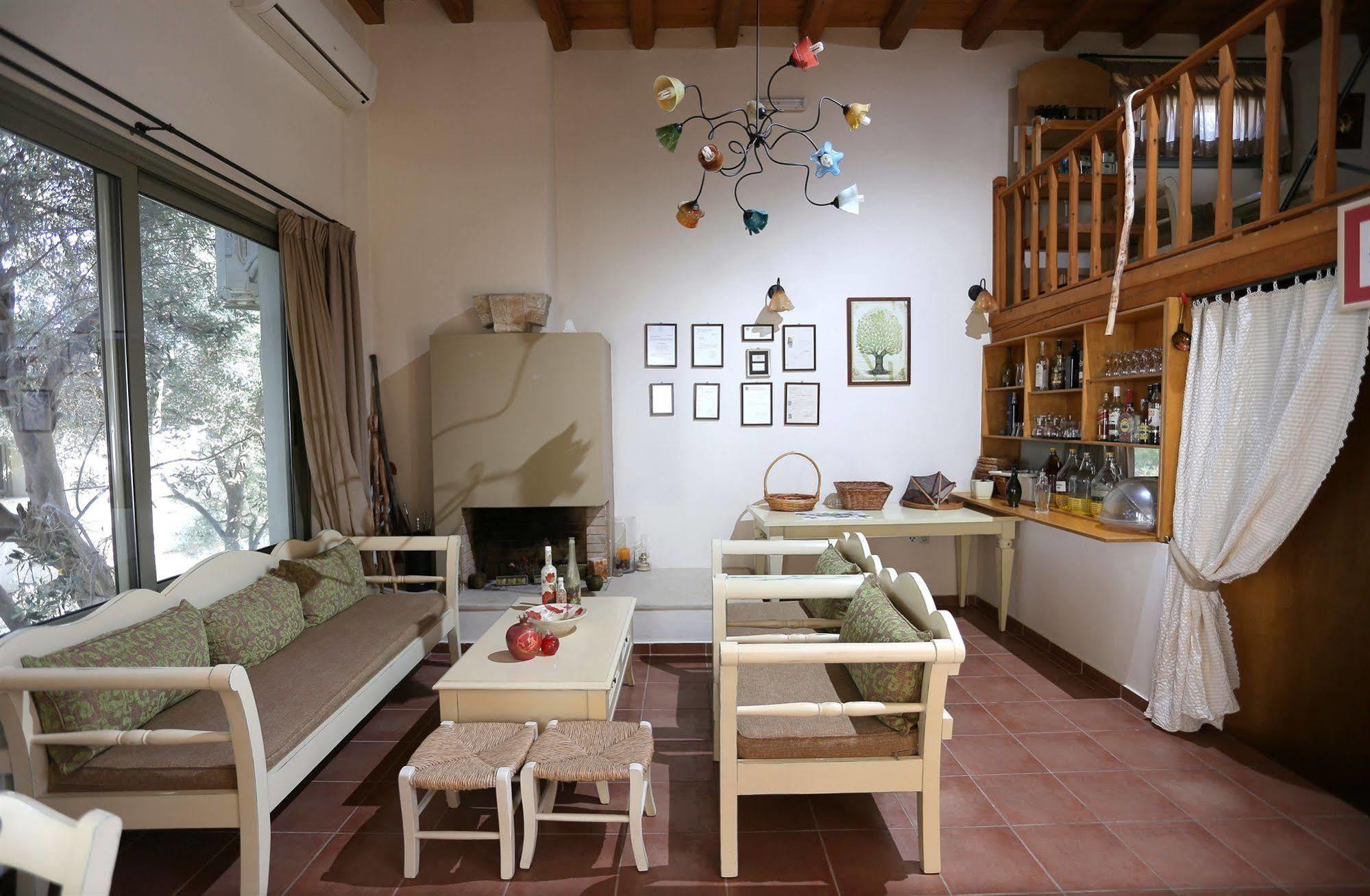 Hotel - Mourtzanakis 3*