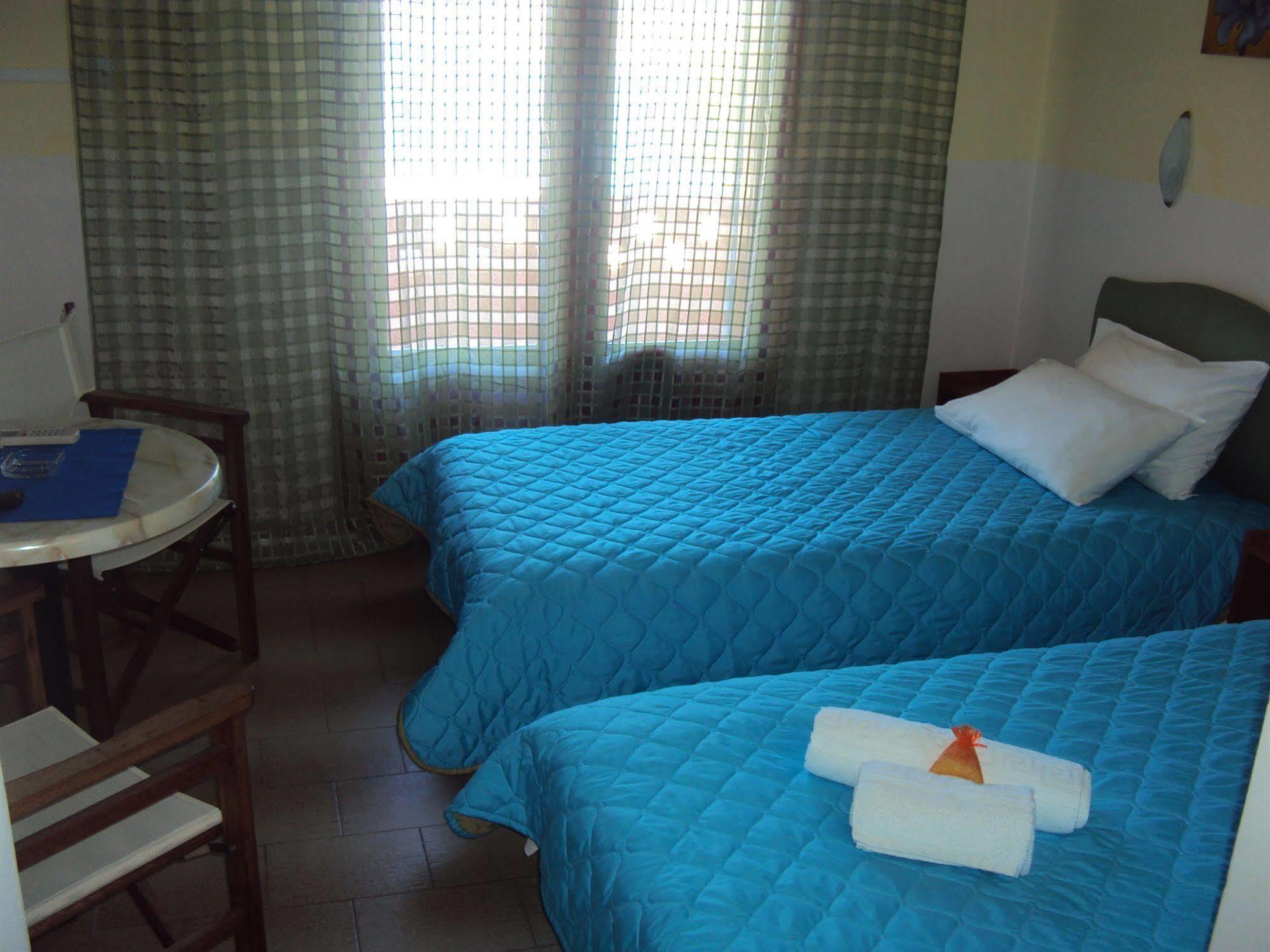 Aliki Beach 3* Galatas (Poros)