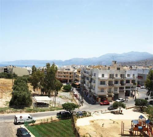 Aparthotel Haris 3*