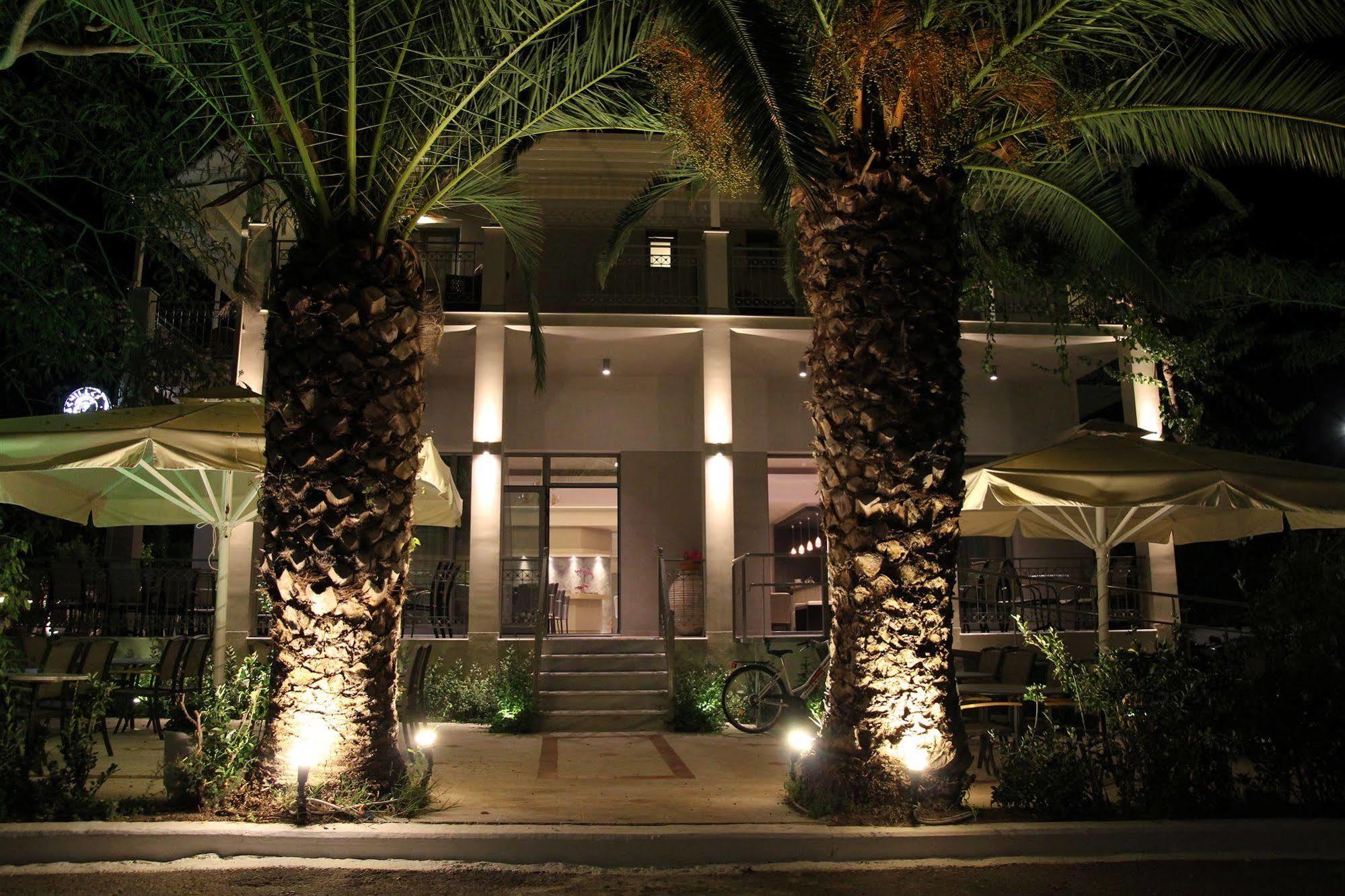 Achilles Hotel