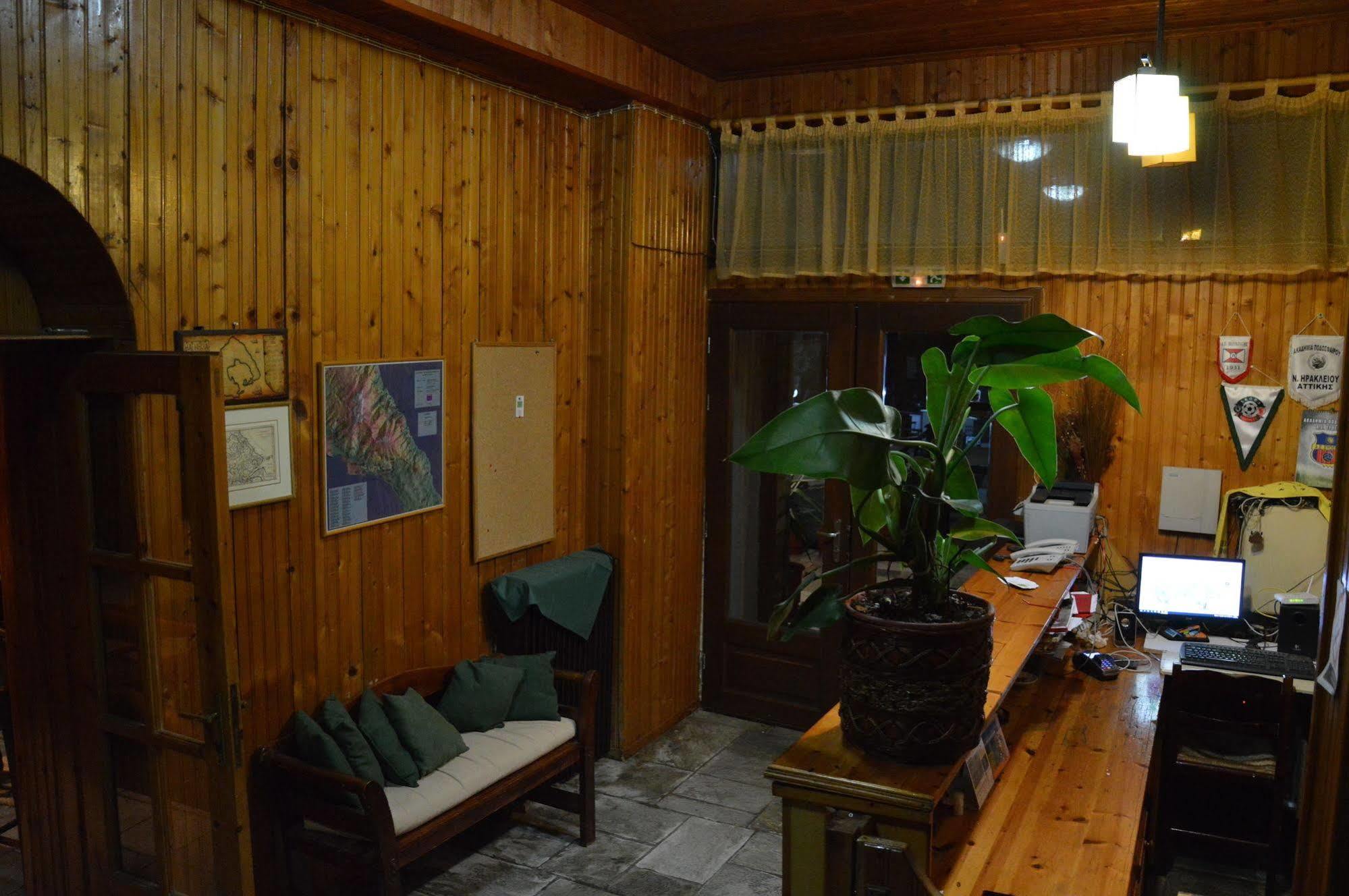 Hani Zisi Hotel 2*