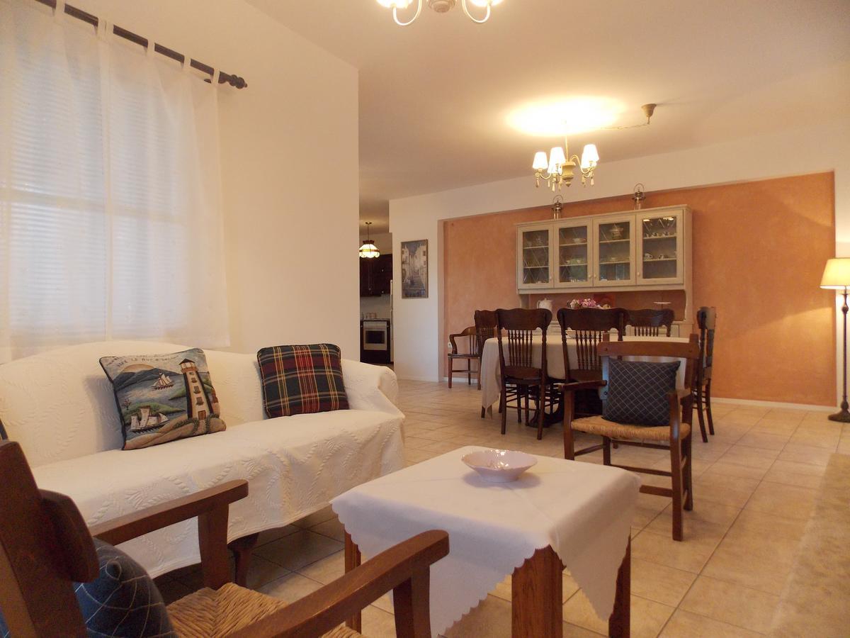 Luxury House Apartment Avlemonas