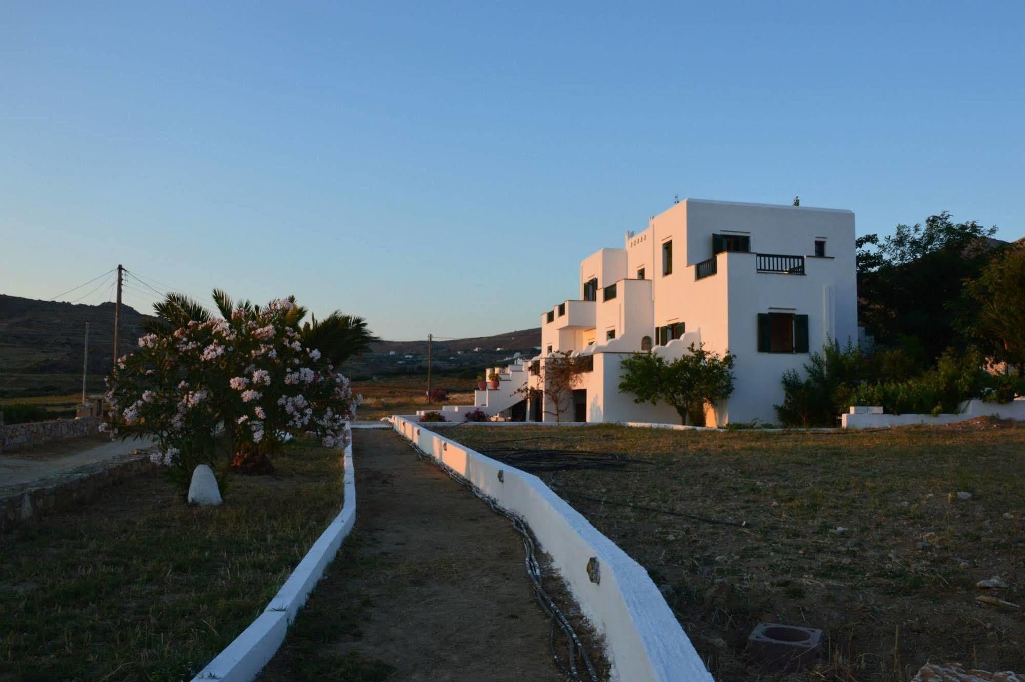 Vavoulas Village 3* Kastraki (Naxos)