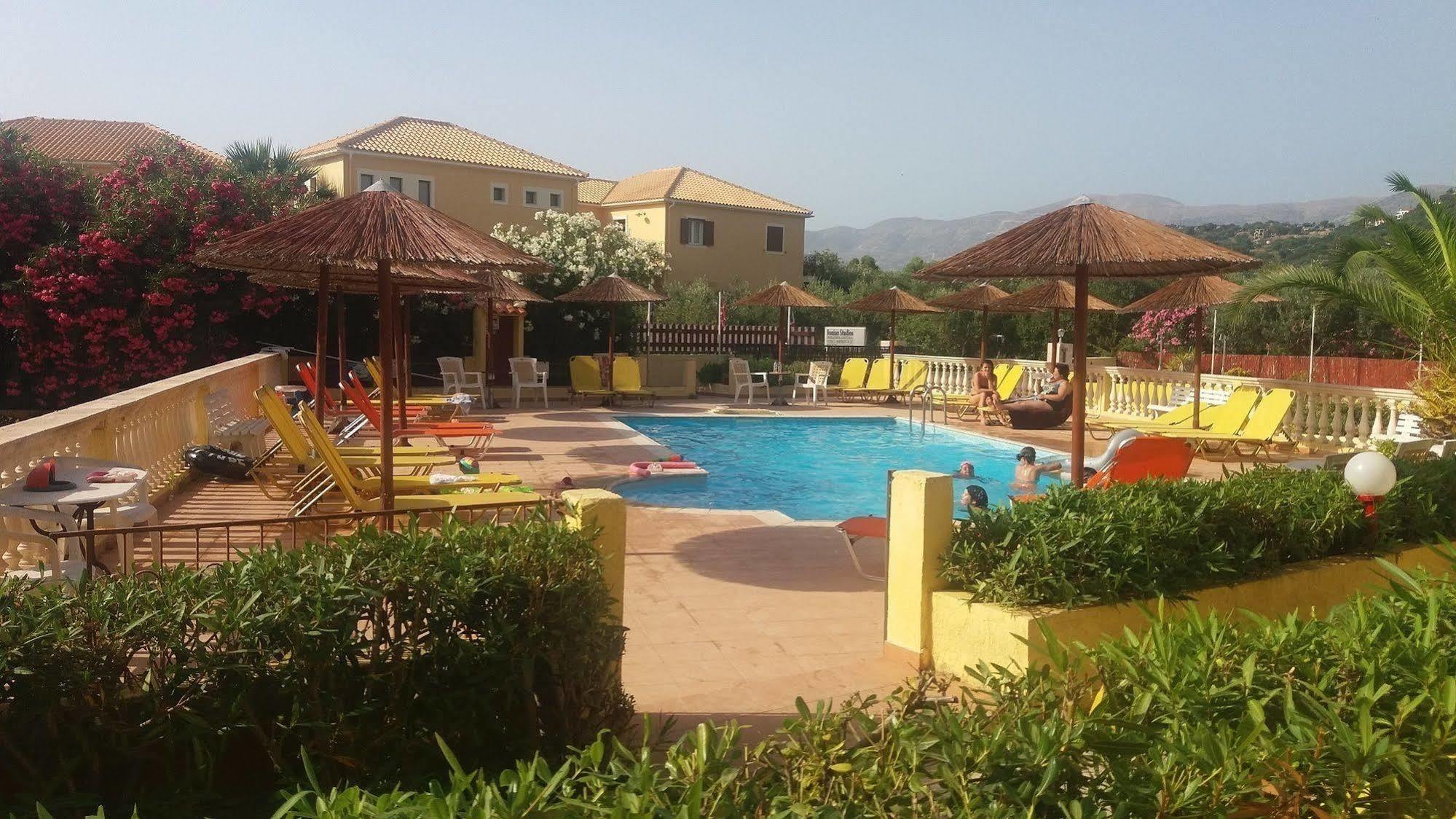 Ionian Apartment *