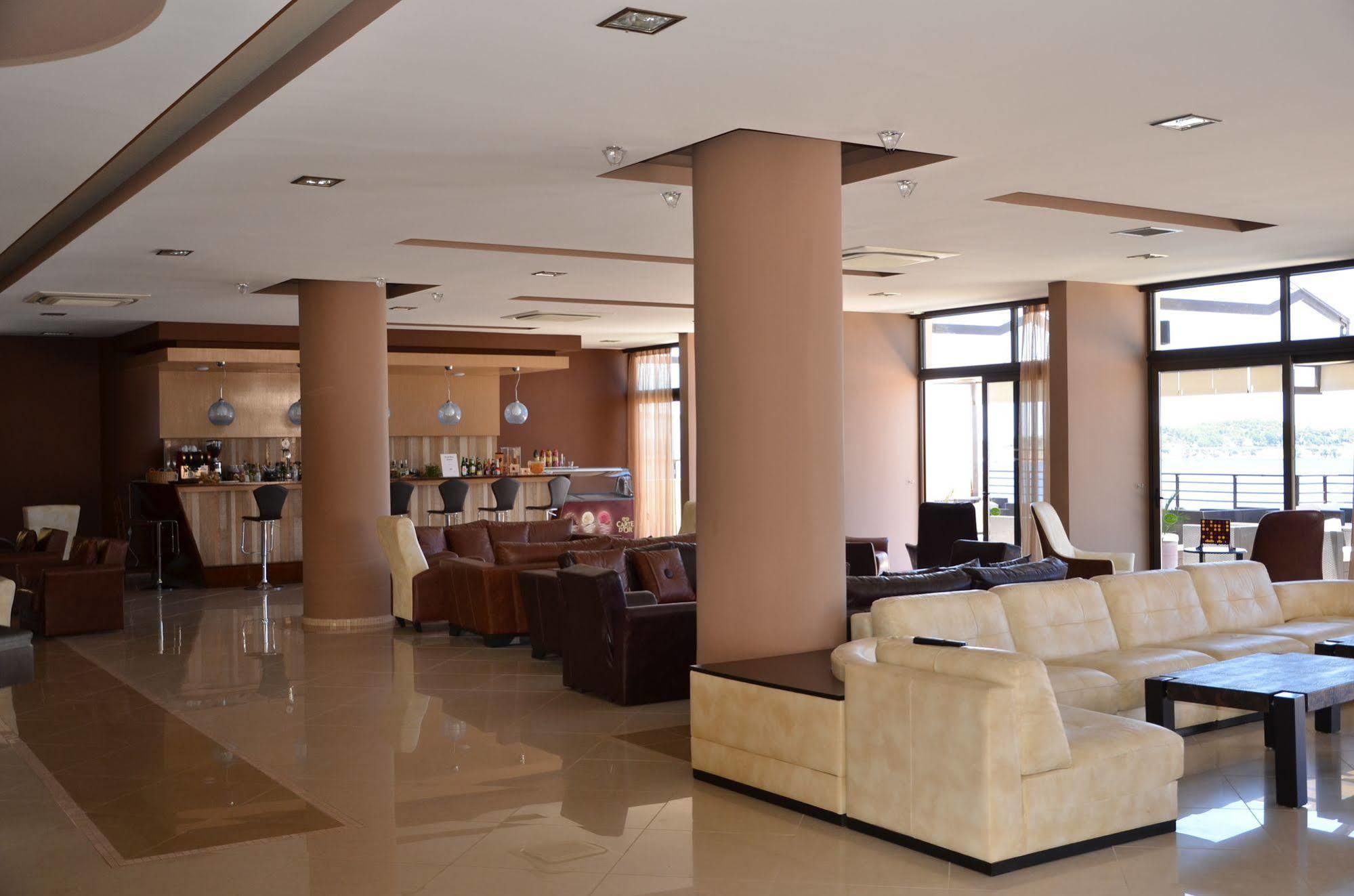 Hotel Plaza Masouri