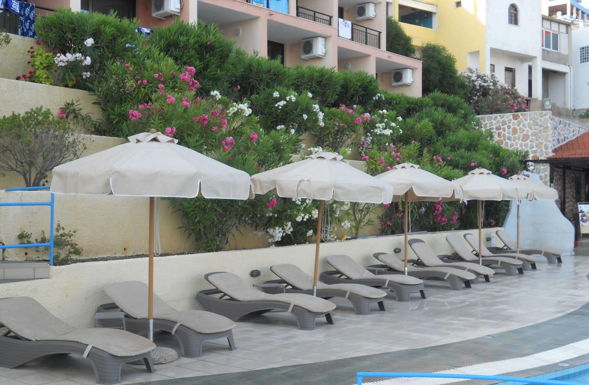 Hotel Plaza 3*