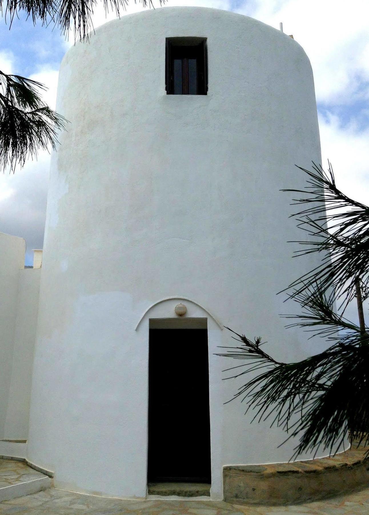 Windmill Complex *