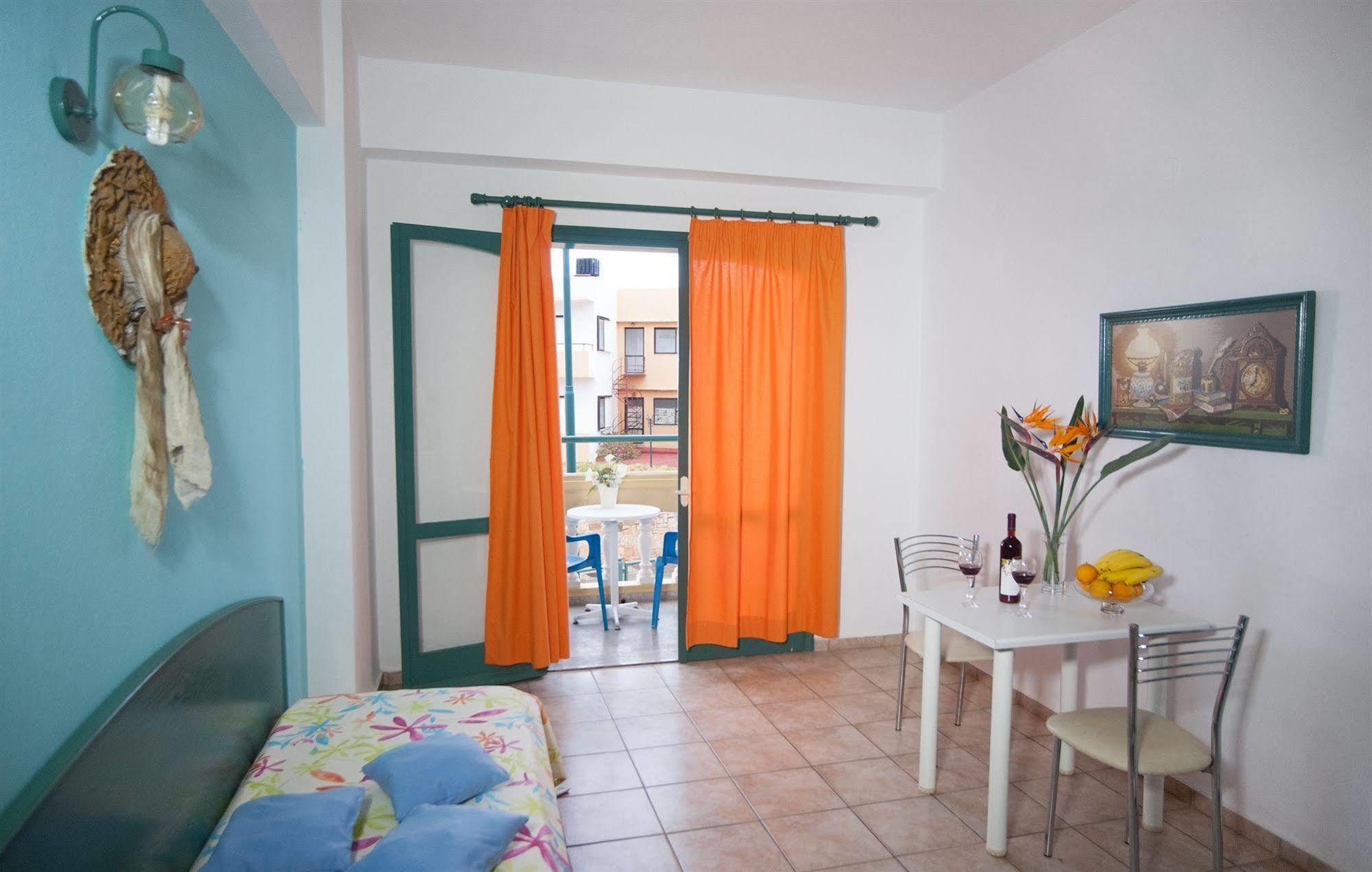 Apartment Theoni