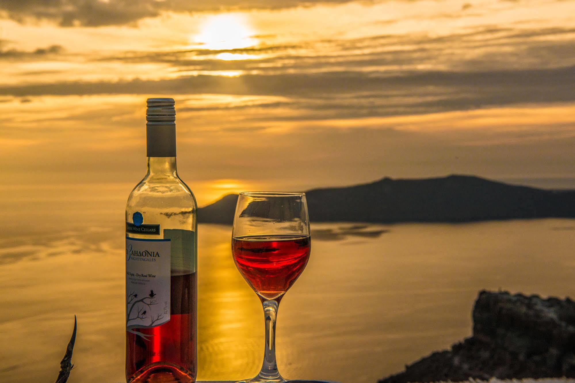 Hotel Sunny Imerovigli (Santorini)
