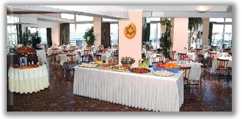 Hotel Attica